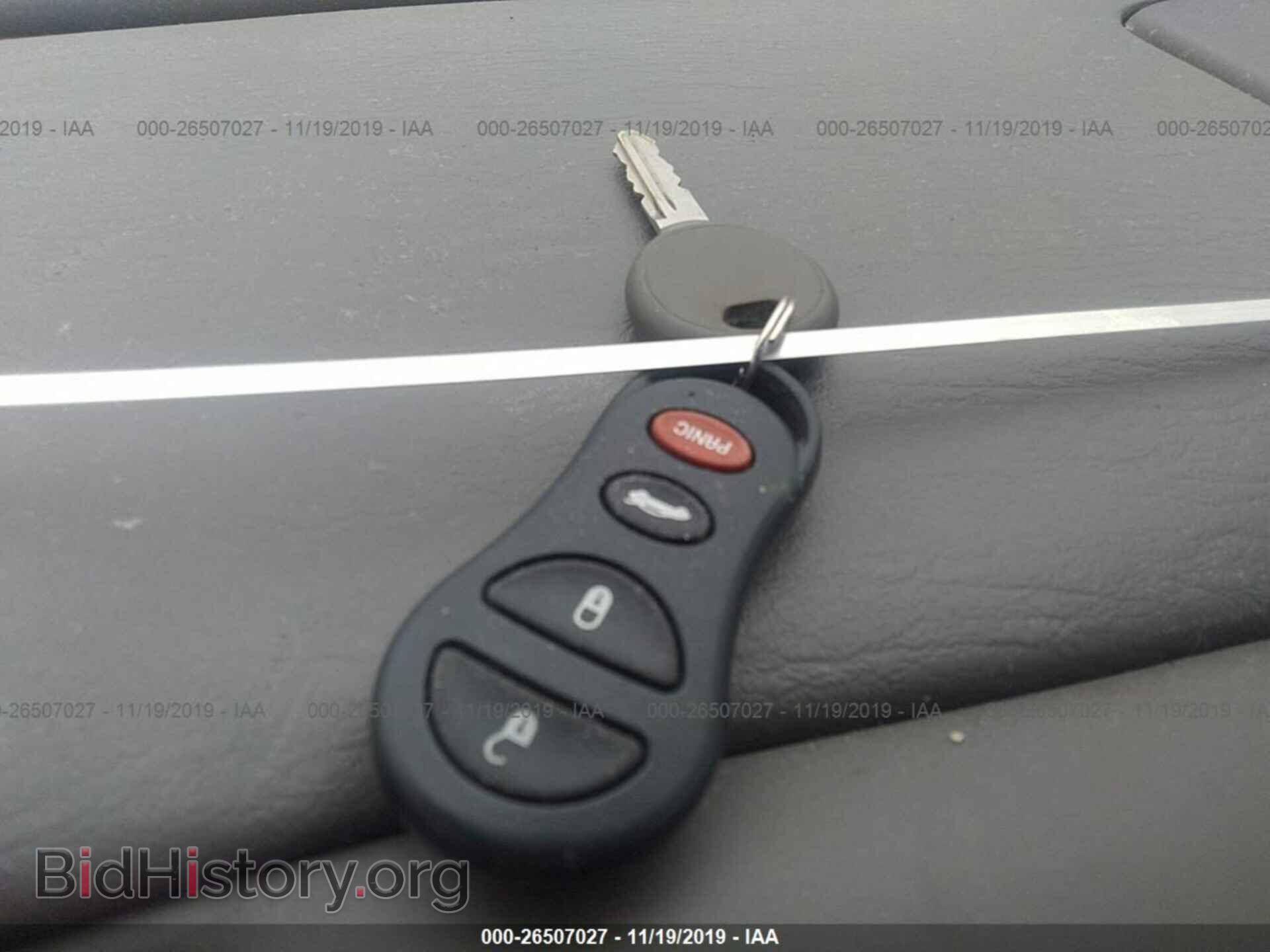 2005 CHRYSLER SEBRING - VIN: 1C3EL56R85N607343 - Фото 11