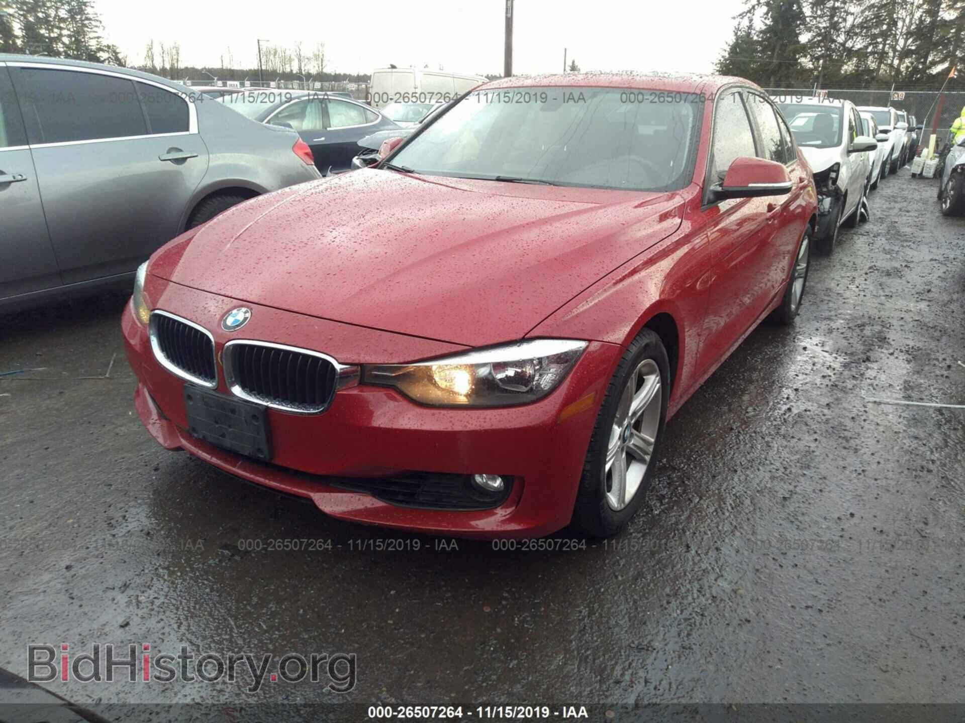 2013 BMW 328 - VIN: WBA3A5C58DF354086 - Фото 2