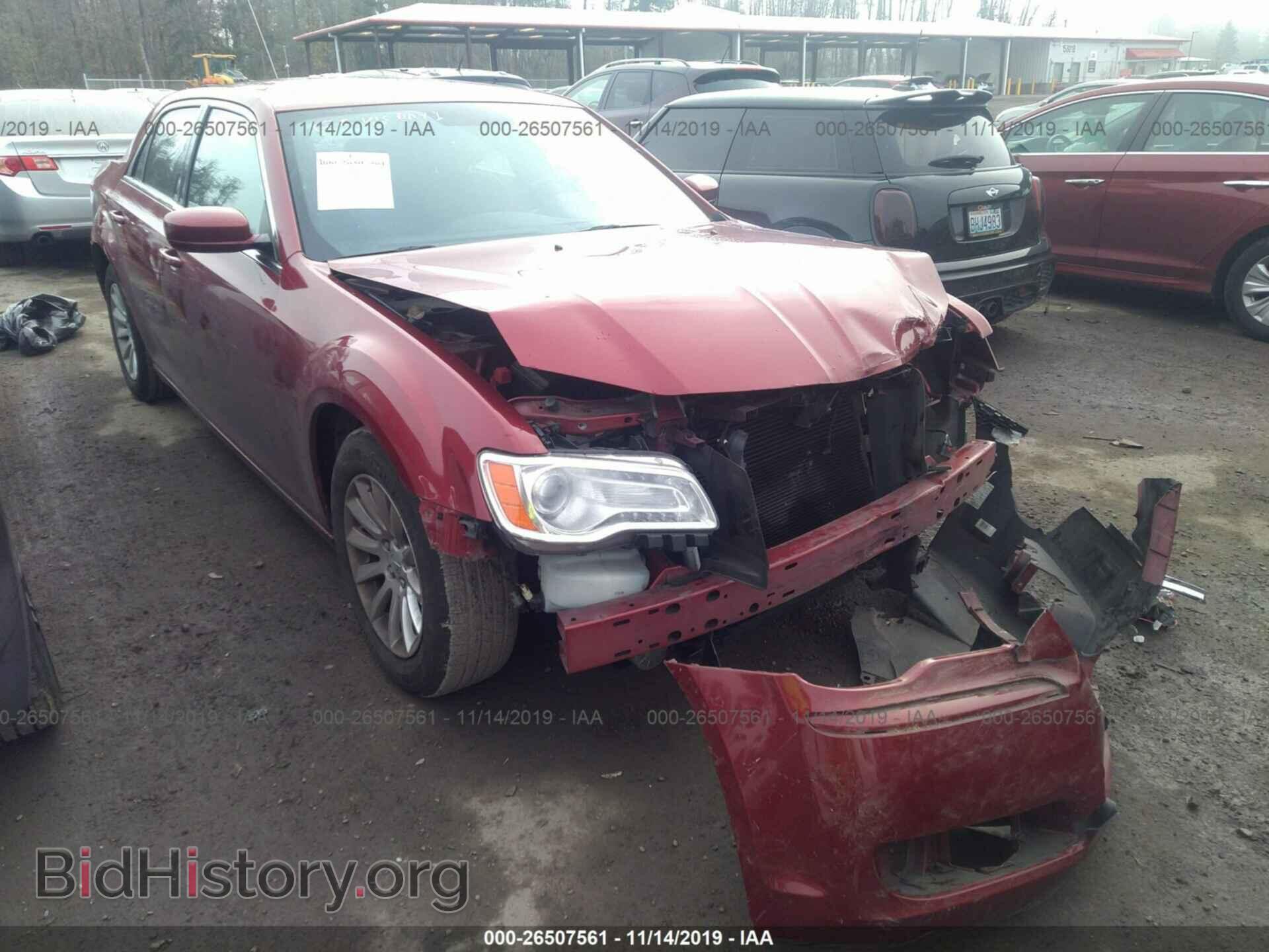 Photo 2C3CCAAG3CH277770 - Chrysler 300 2012