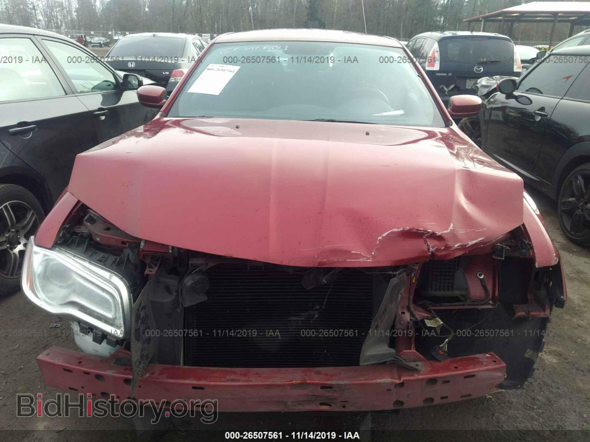 2012 Chrysler 300 - VIN: 2C3CCAAG3CH277770 - Photo 6