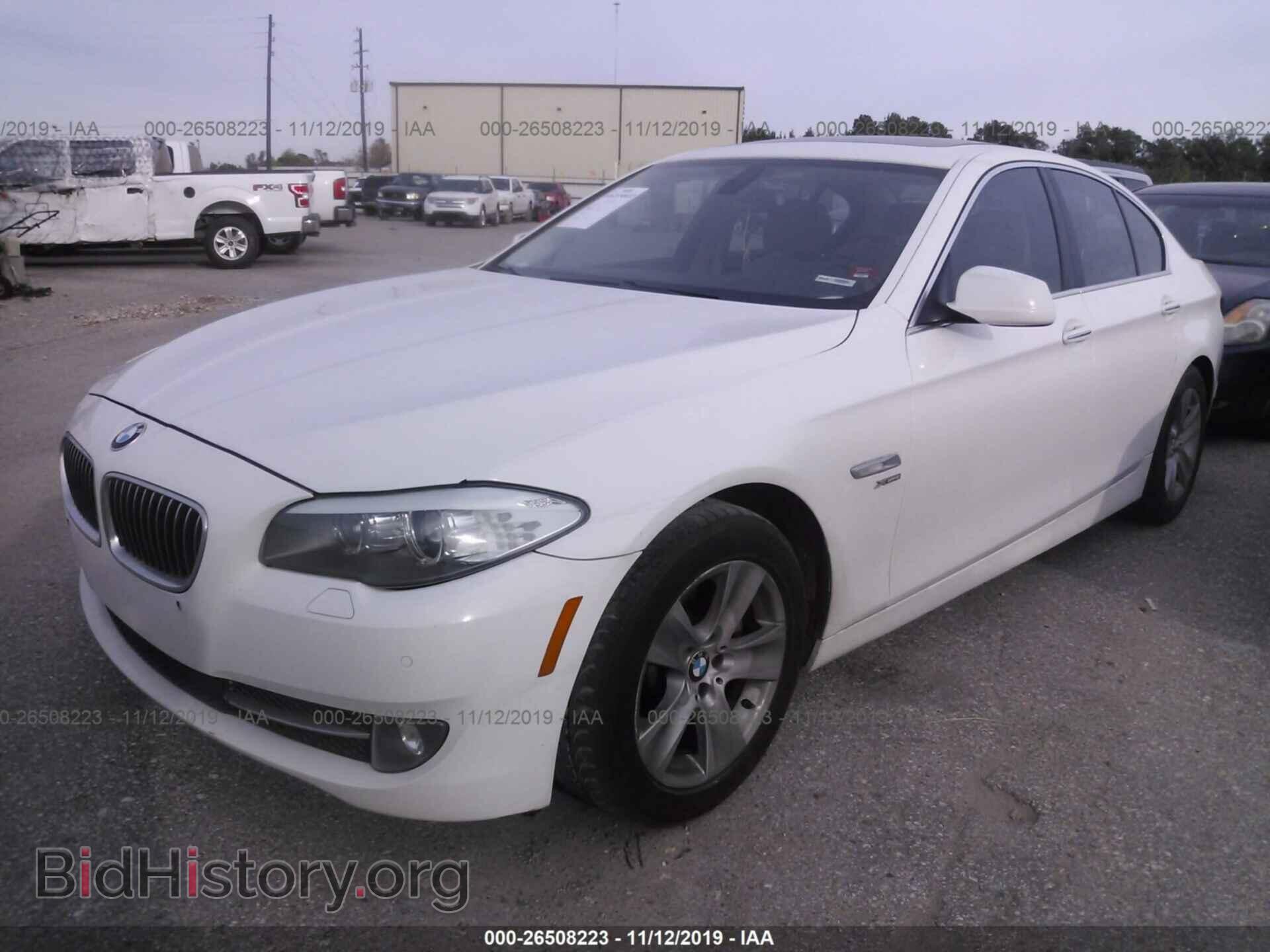 2012 BMW 528 - VIN: WBAXH5C59CDW03681 - Фото 2