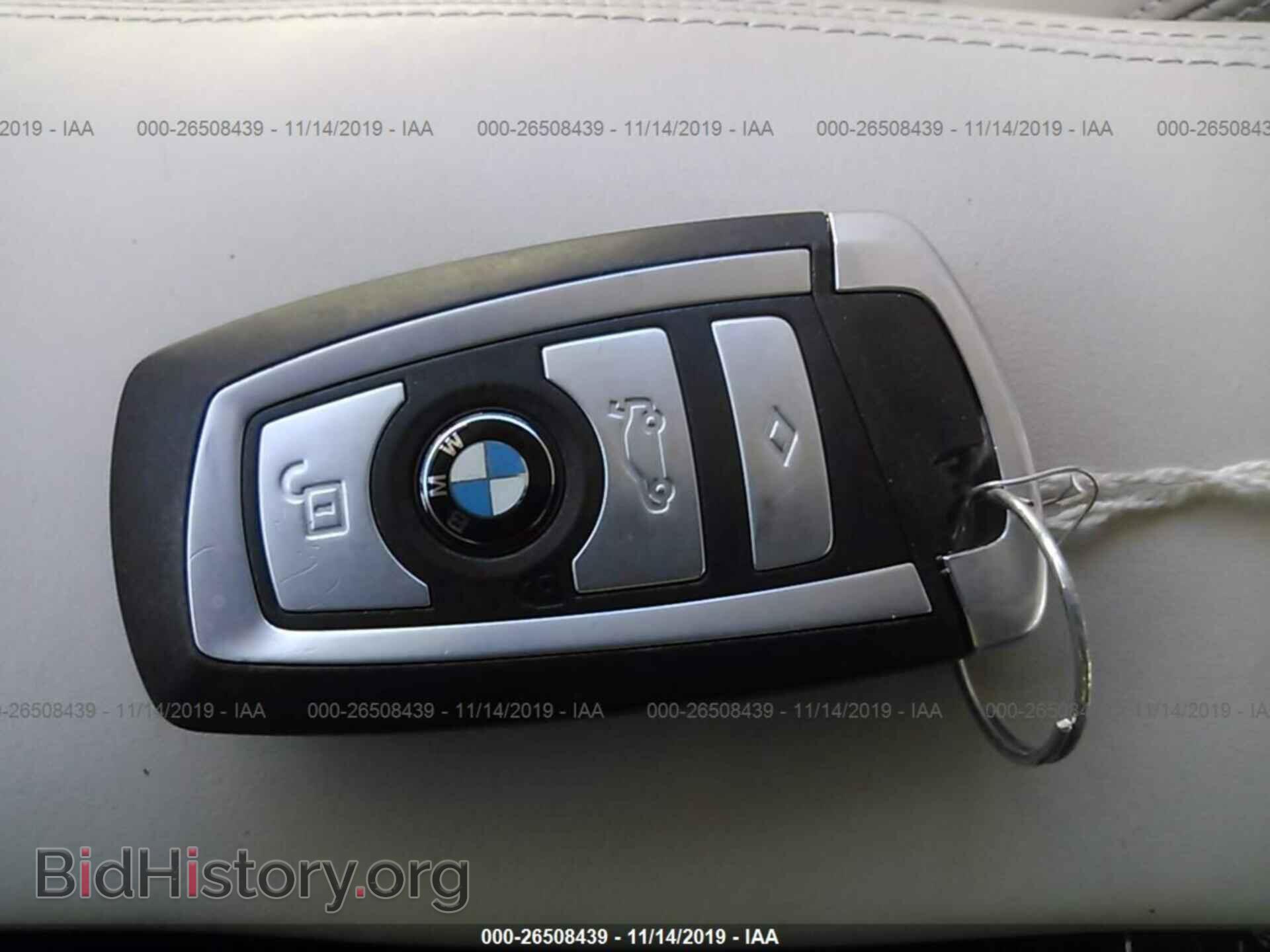 2012 BMW 750 - VIN: WBAKC8C59CC436142 - Фото 11