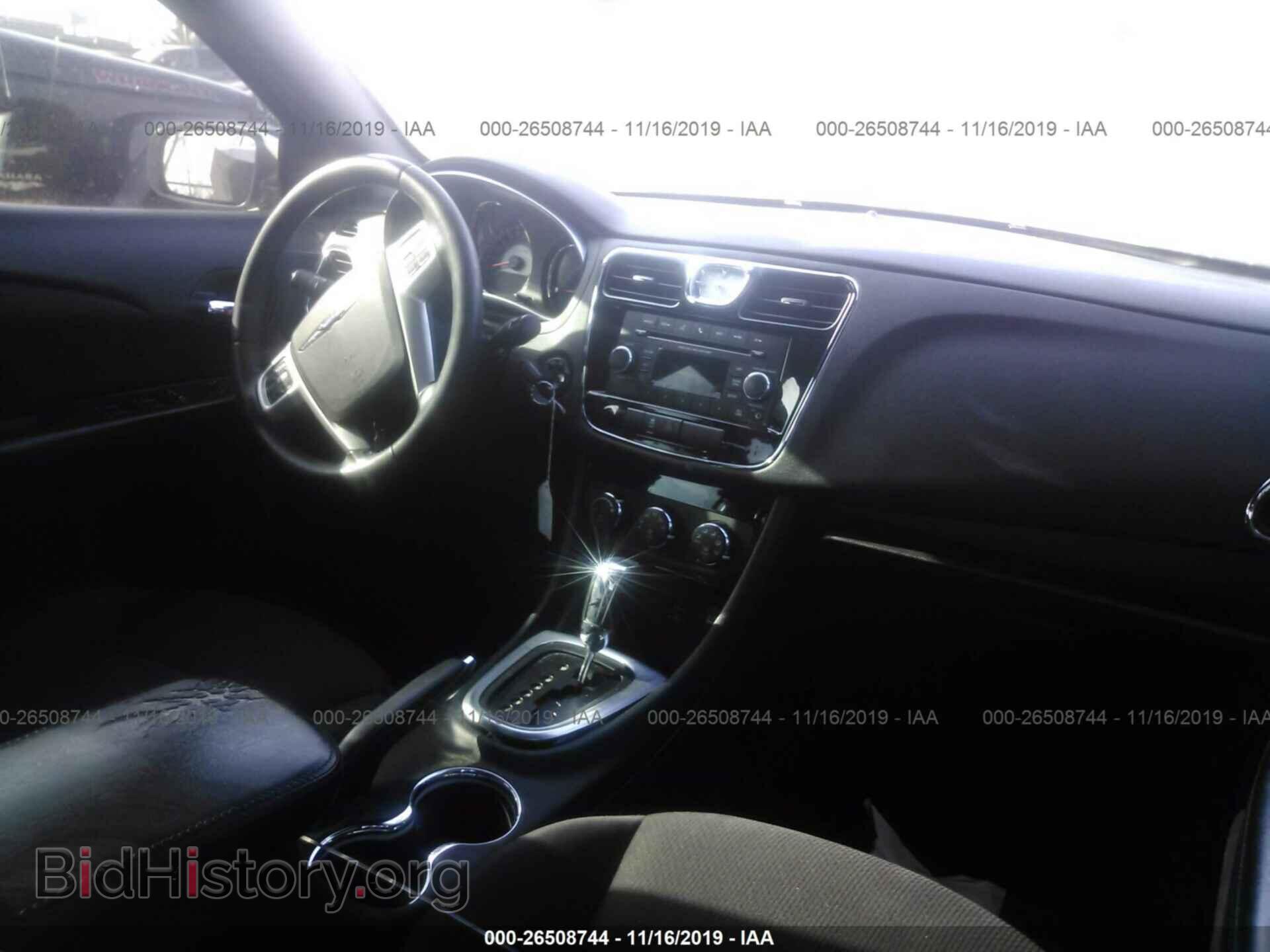 2014 Chrysler 200 - VIN: 1C3CCBBB4EN177177 - Фото 5