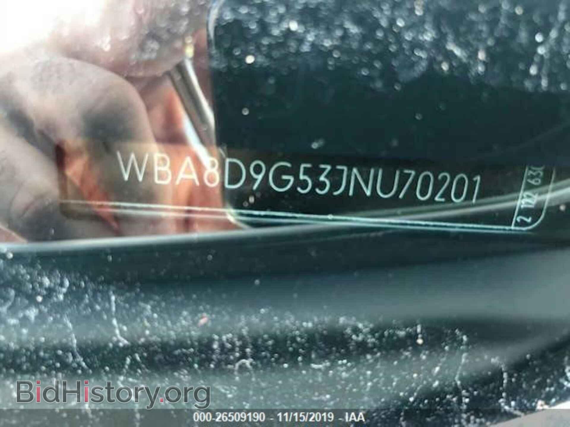 2018 BMW 330 - VIN: WBA8D9G53JNU70201 - Photo 9