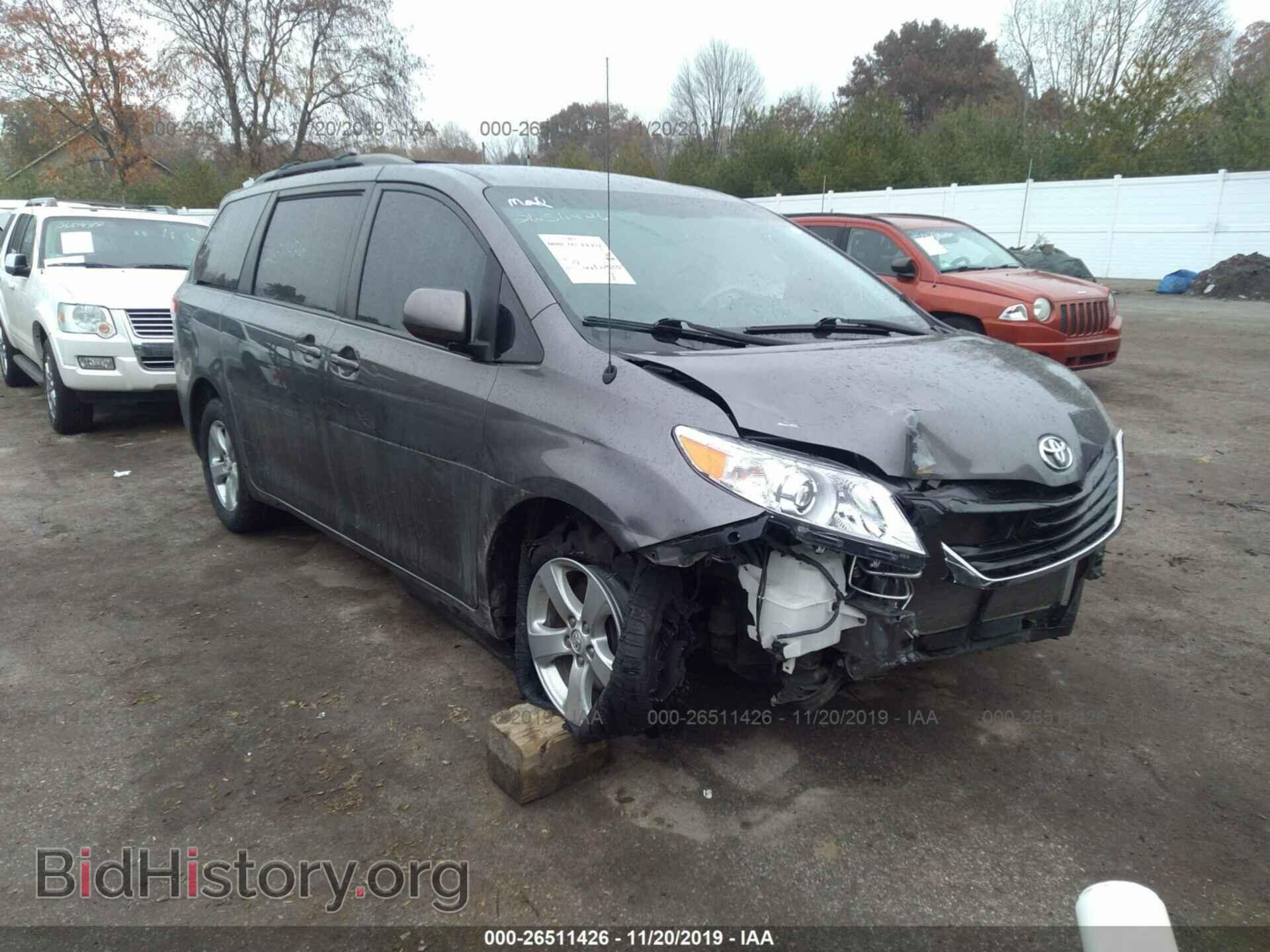 Photo 5TDKK3DC5ES444424 - TOYOTA SIENNA 2014
