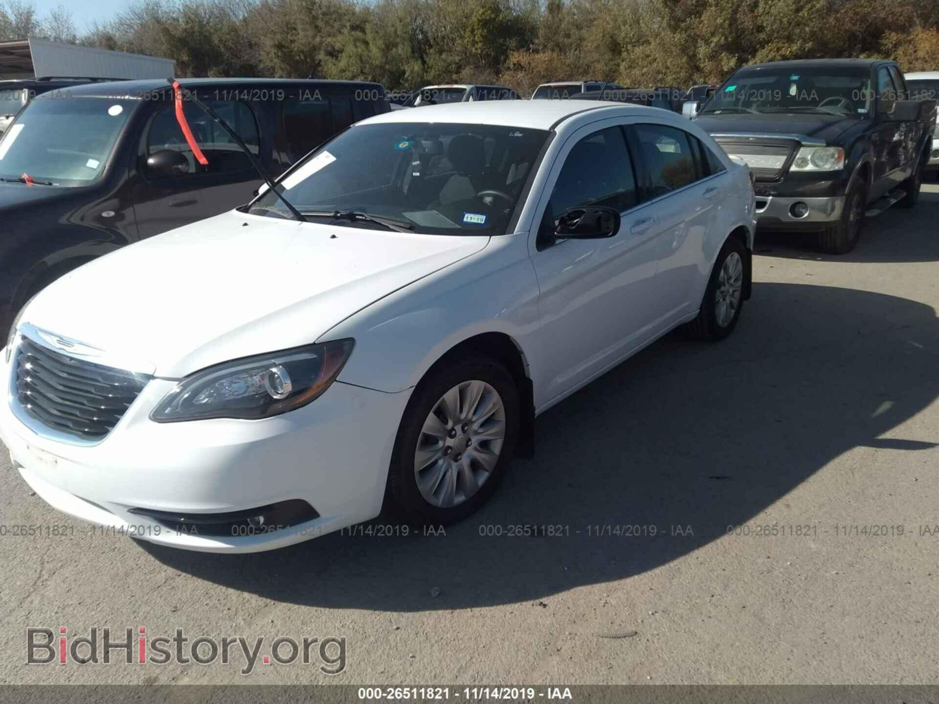 2014 CHRYSLER 200 - VIN: 1C3CCBBB5EN102021 - Photo 2