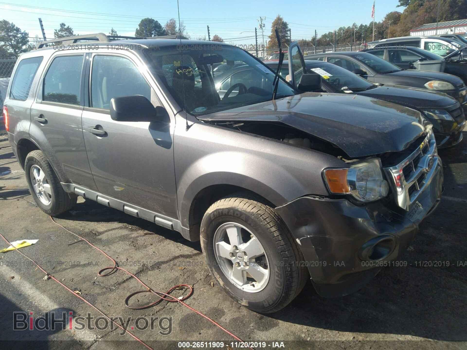 Фотография 1FMCU0C72BKB77307 - FORD ESCAPE 2011