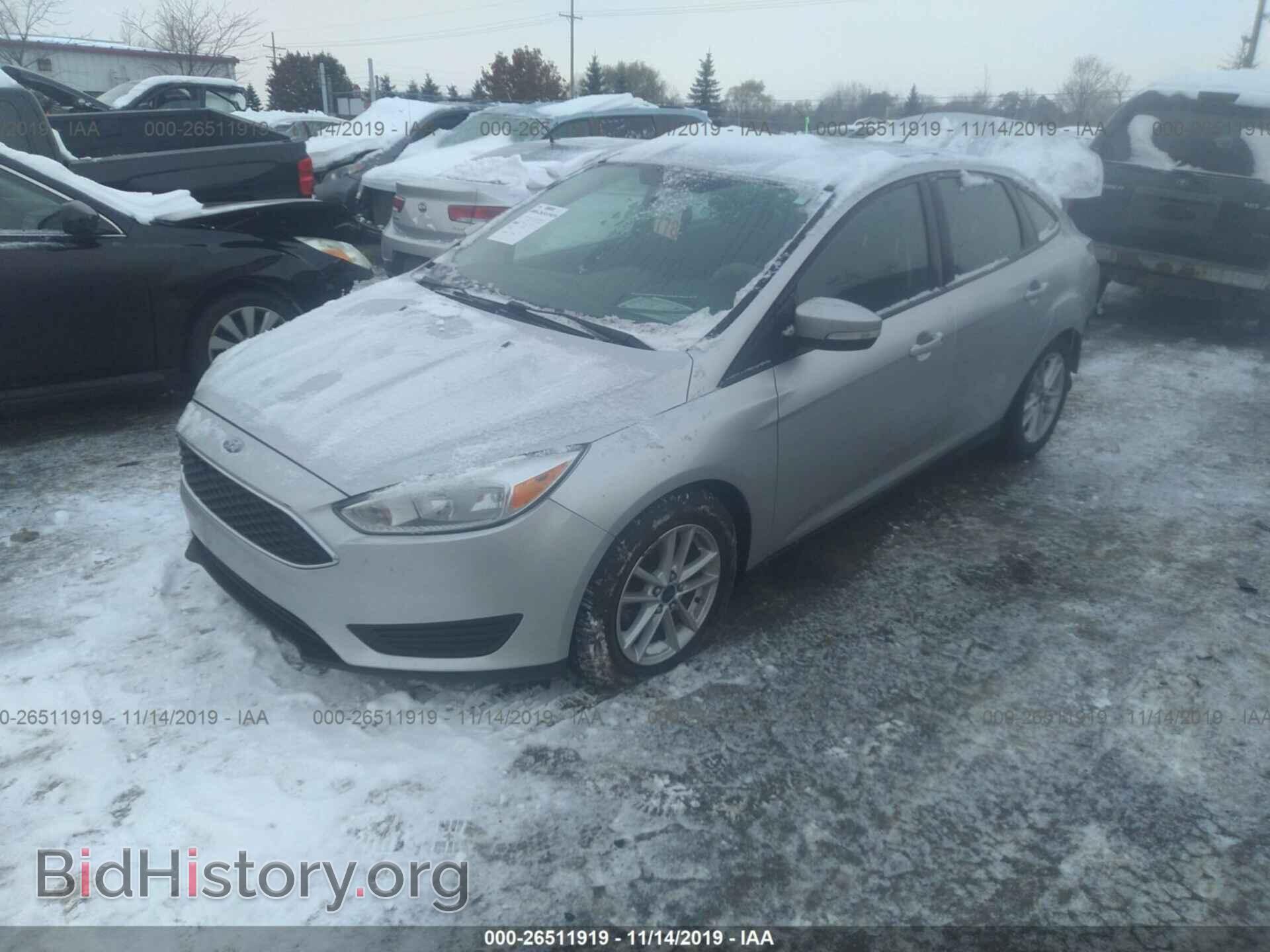 2015 Ford Focus - VIN: 1FADP3F24FL205292 - Photo 2