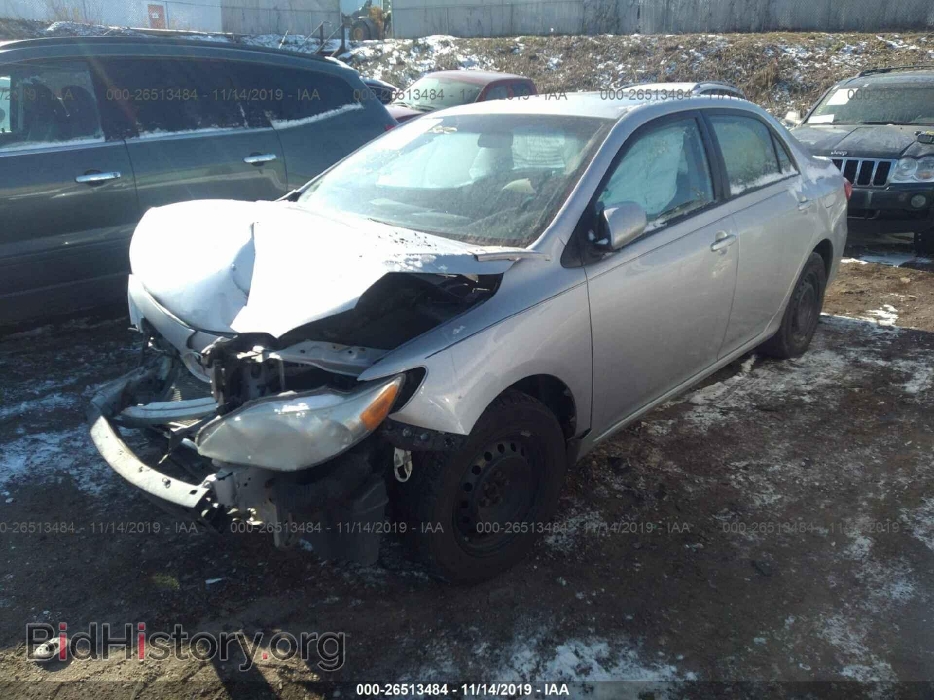 2011 Toyota Corolla - VIN: 2T1BU4EE9BC612697 - Фото 2