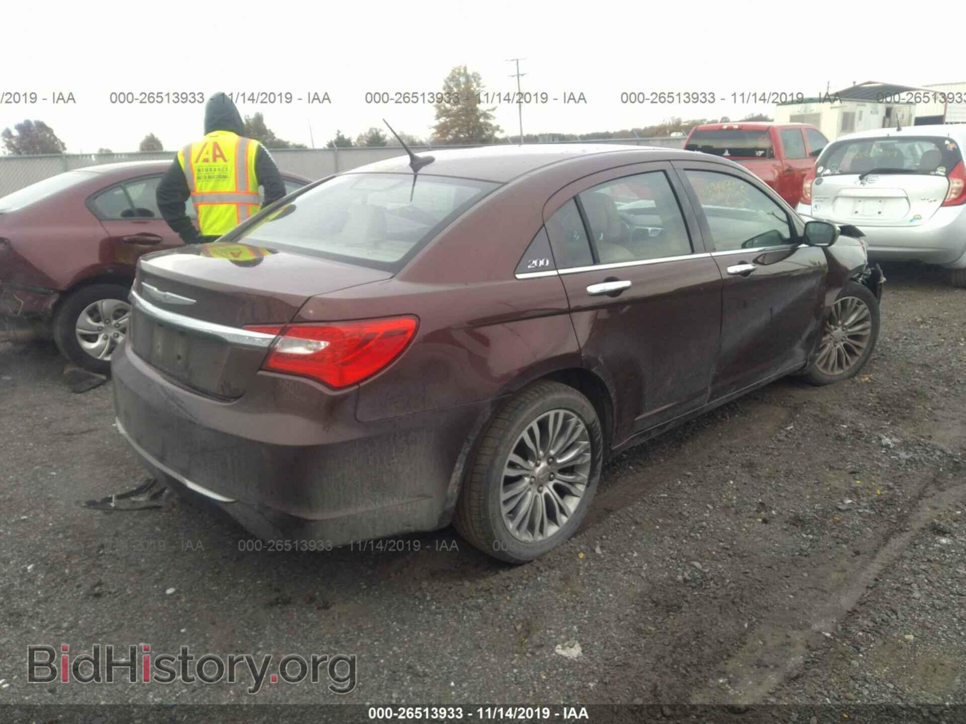 2012 CHRYSLER 200 - VIN: 1C3CCBCGXCN284600 - Photo 4