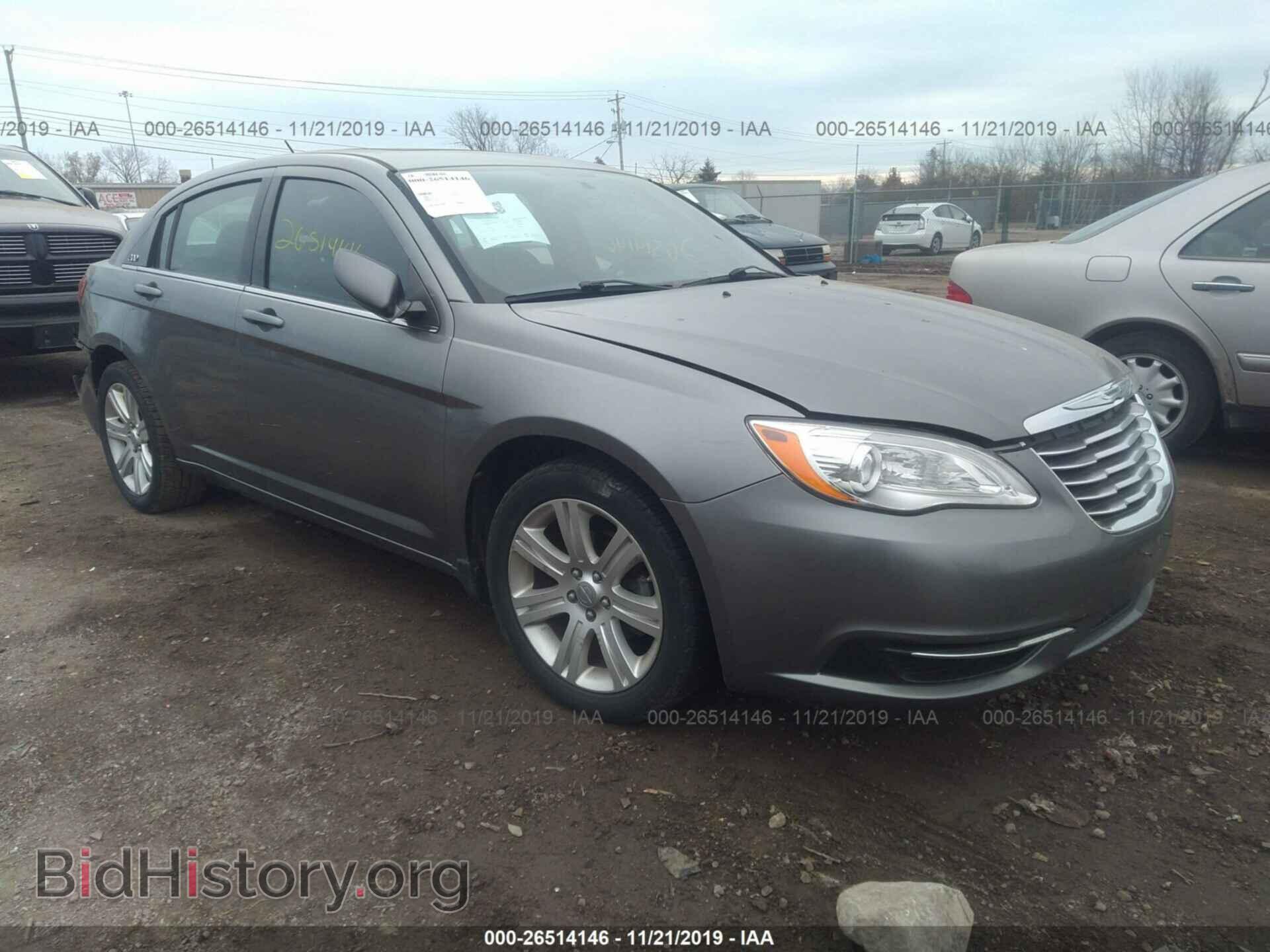 Фотография 1C3CCBBB7DN688932 - CHRYSLER 200 2013