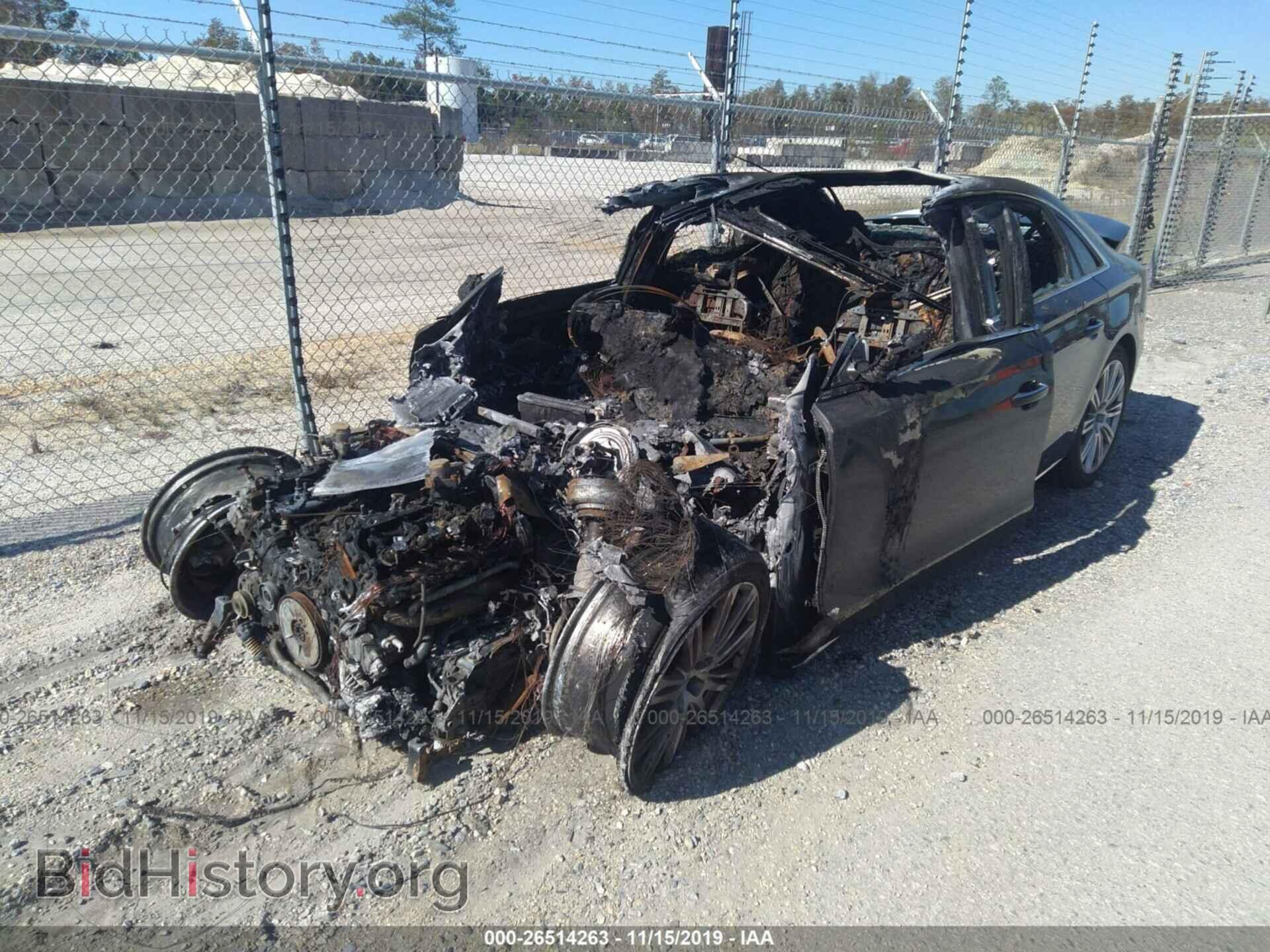 2011 AUDI A8 - VIN: WAURVAFD3BN004037 - Фото 2
