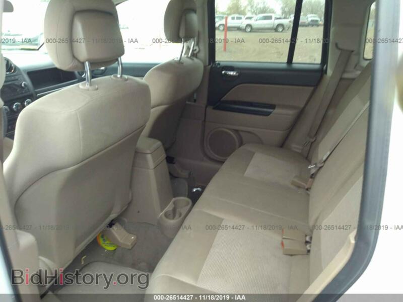 2012 Jeep COMPASS (VIN 1C4NJCBA2CD627273) — фото 8 из 11