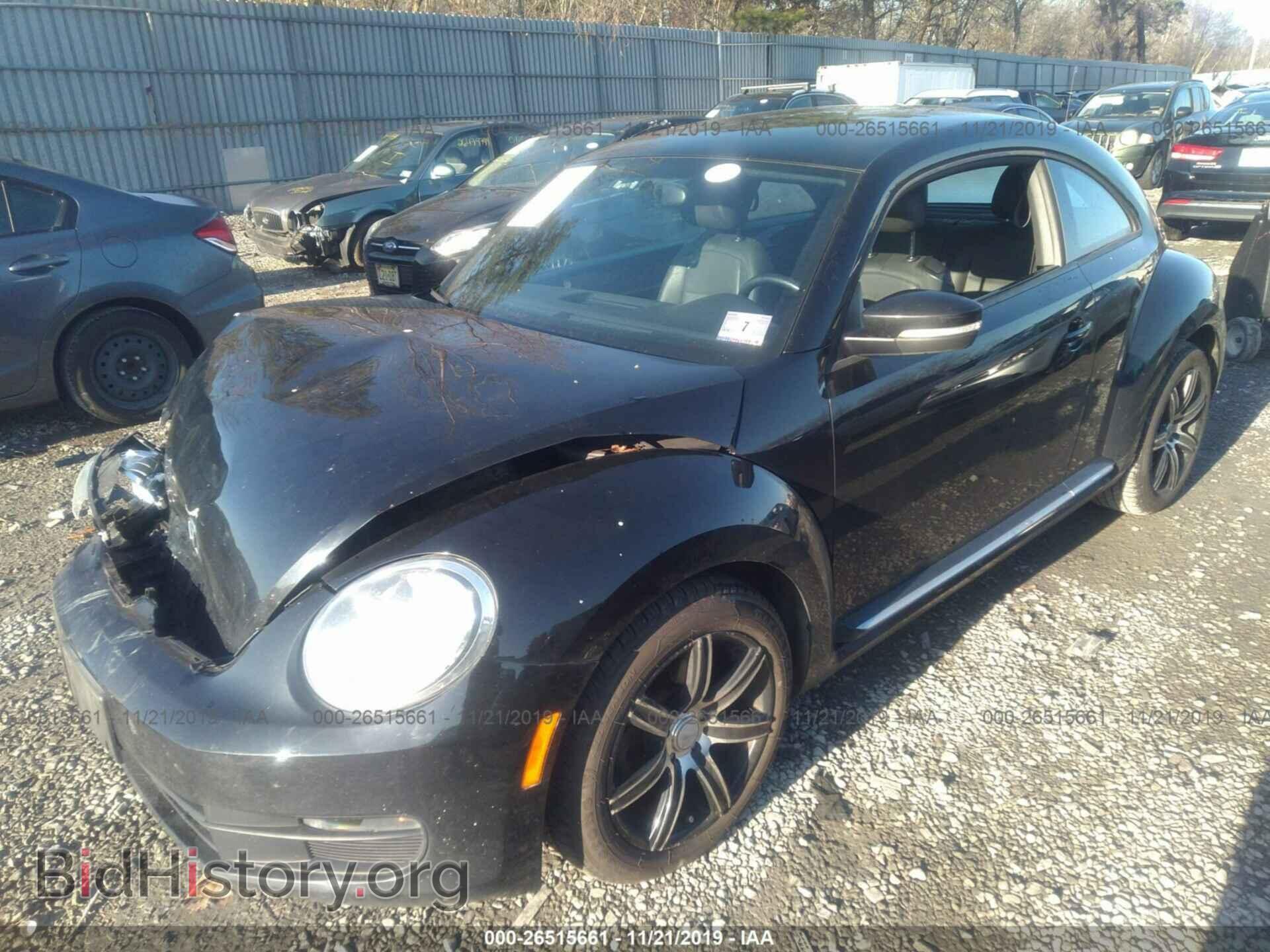 2012 VOLKSWAGEN BEETLE - VIN: 3VWHP7AT7CM623646 - Фото 2