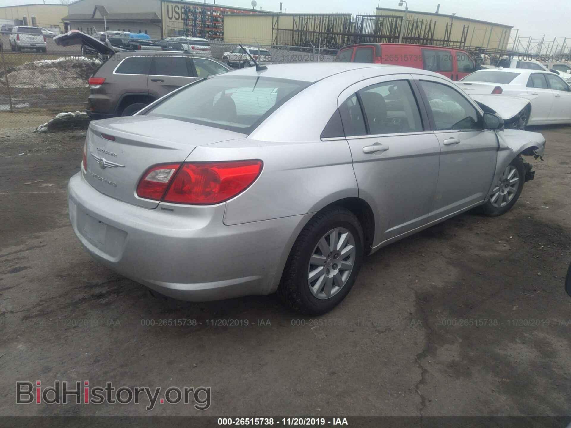 2010 Chrysler Sebring - VIN: 1C3CC4FB0AN131250 - Фото 4