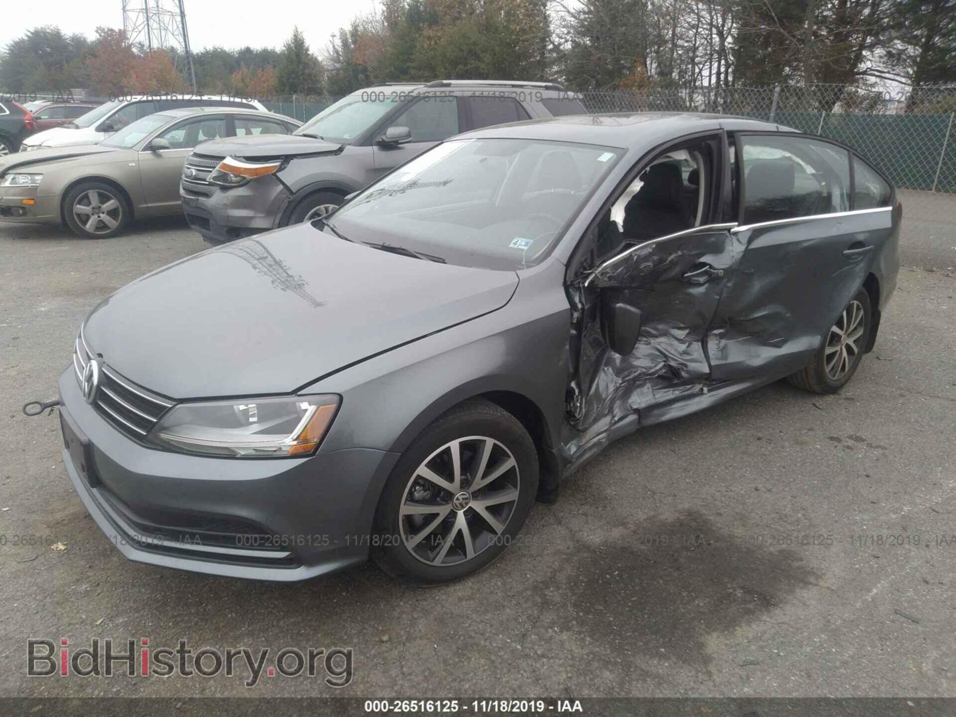 2017 VOLKSWAGEN JETTA - VIN: 3VWDB7AJ2HM309342 - Фото 2