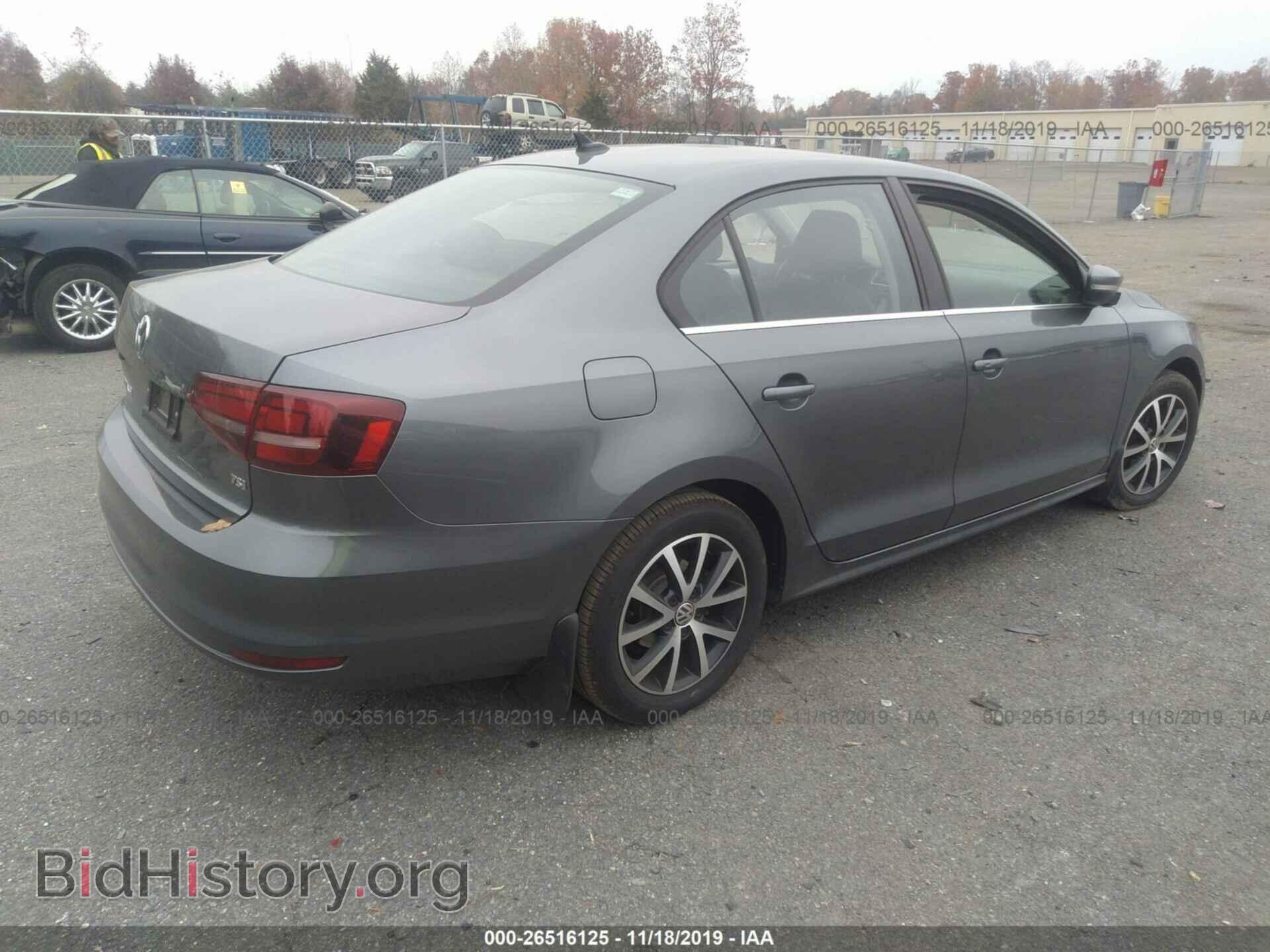 2017 VOLKSWAGEN JETTA - VIN: 3VWDB7AJ2HM309342 - Фото 4