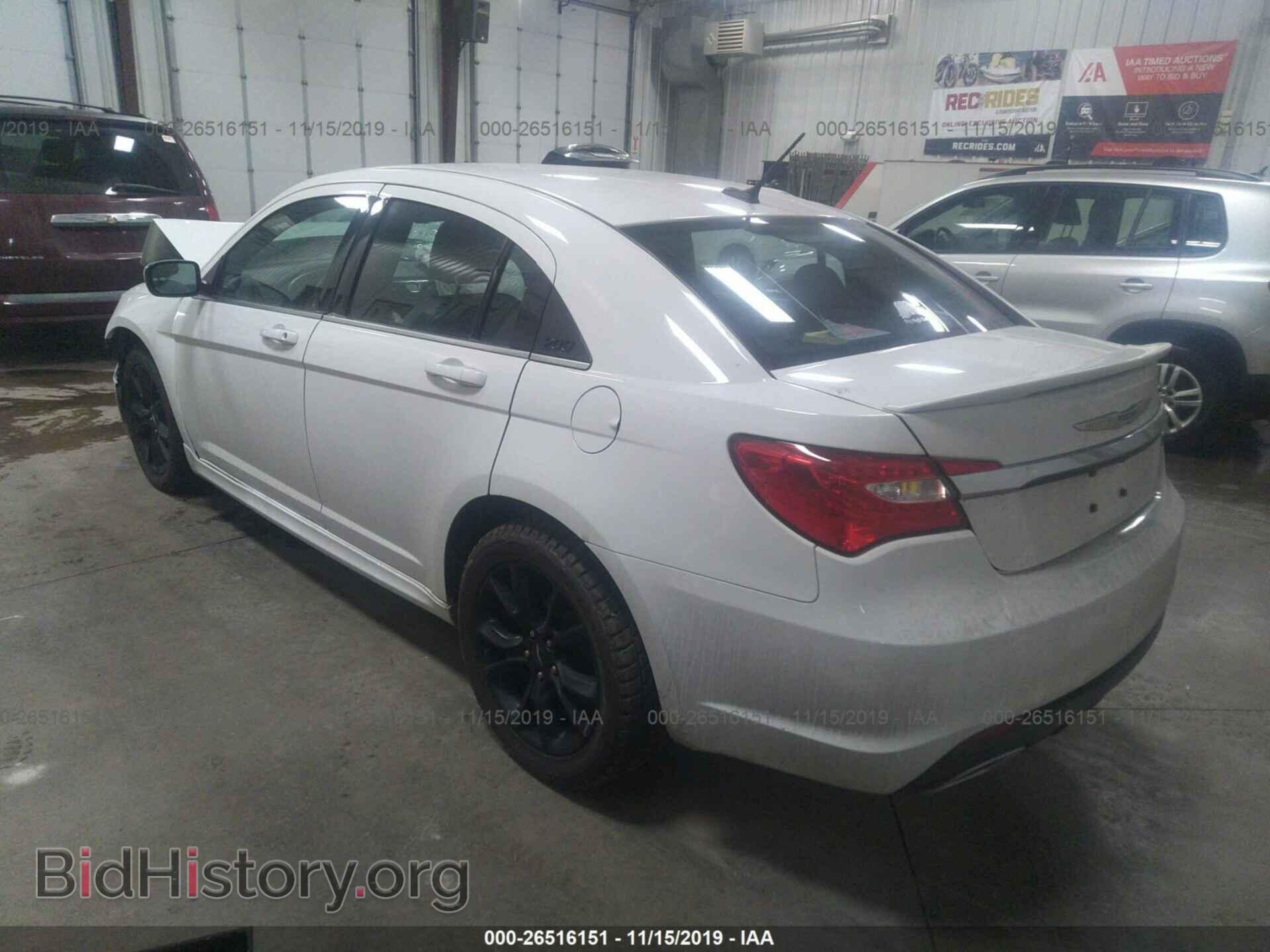 2014 CHRYSLER 200 - VIN: 1C3CCBCGXEN190932 - Фото 3