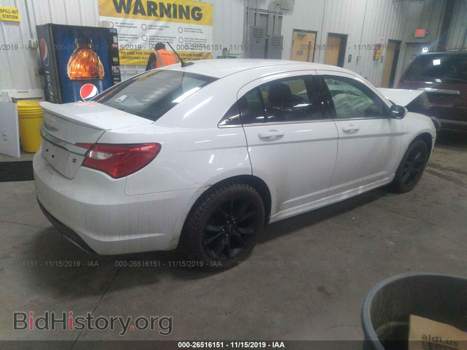 2014 CHRYSLER 200 - VIN: 1C3CCBCGXEN190932 - Фото 4