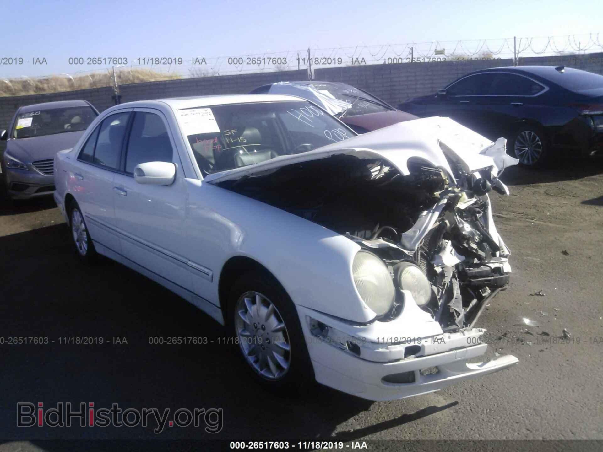 Photo WDBJF65J6YB028276 - MERCEDES-BENZ E 2000
