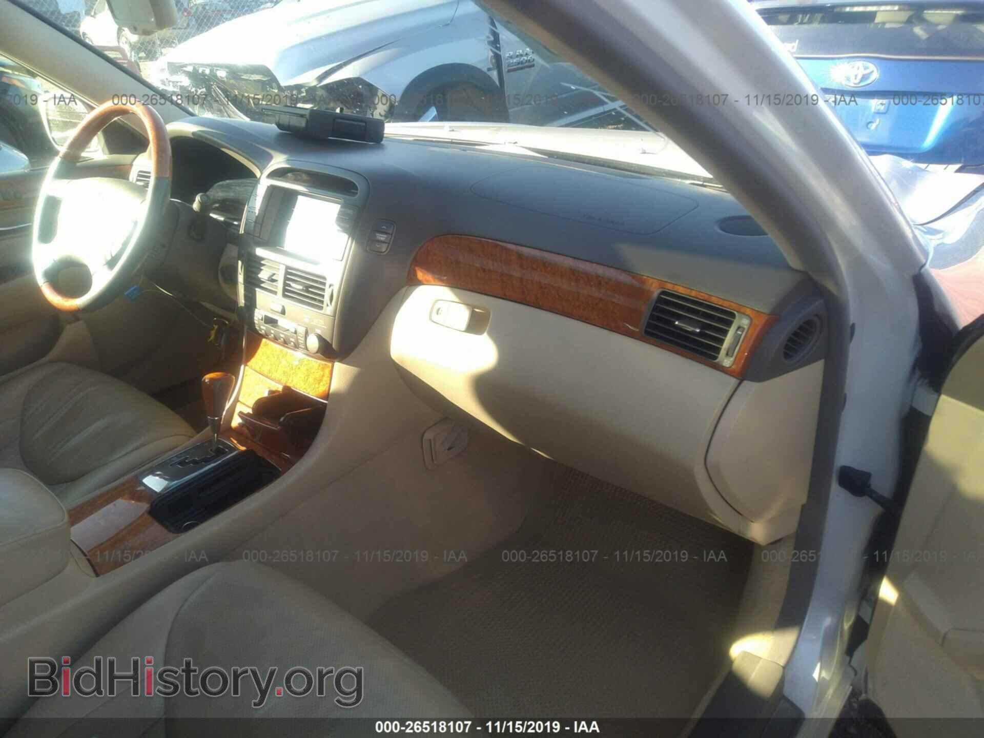 2004 LEXUS LS - VIN: JTHBN36F740159979 - Фото 5