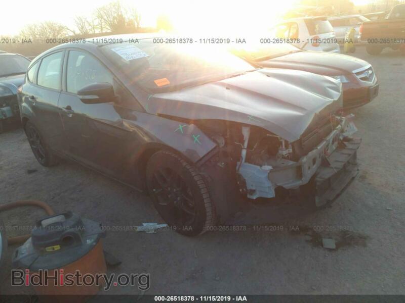 2016 Ford FOCUS SE (VIN 1FADP3K25GL332947) — photo 1 of 11, IAAI, damage: front end