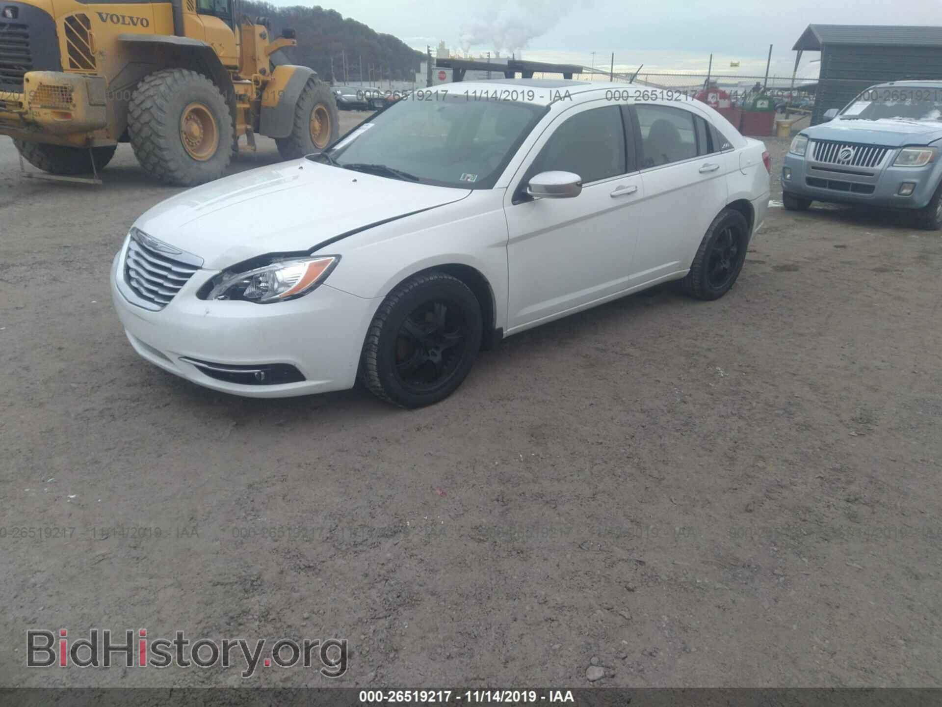 2012 CHRYSLER 200 - VIN: 1C3CCBCB7CN307383 - Фото 2