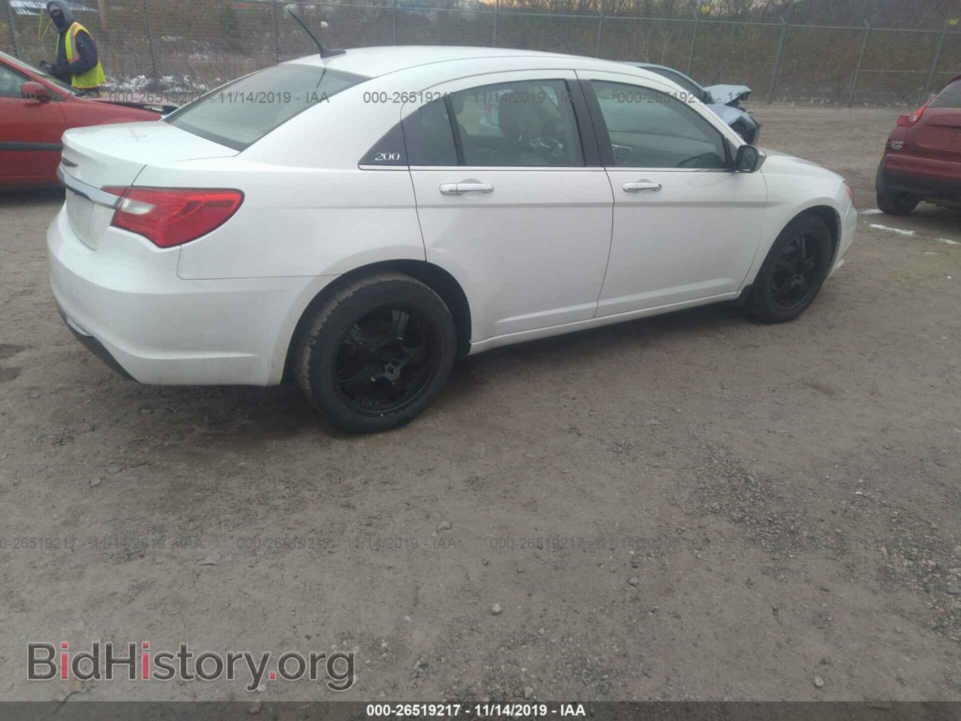 2012 CHRYSLER 200 - VIN: 1C3CCBCB7CN307383 - Фото 4