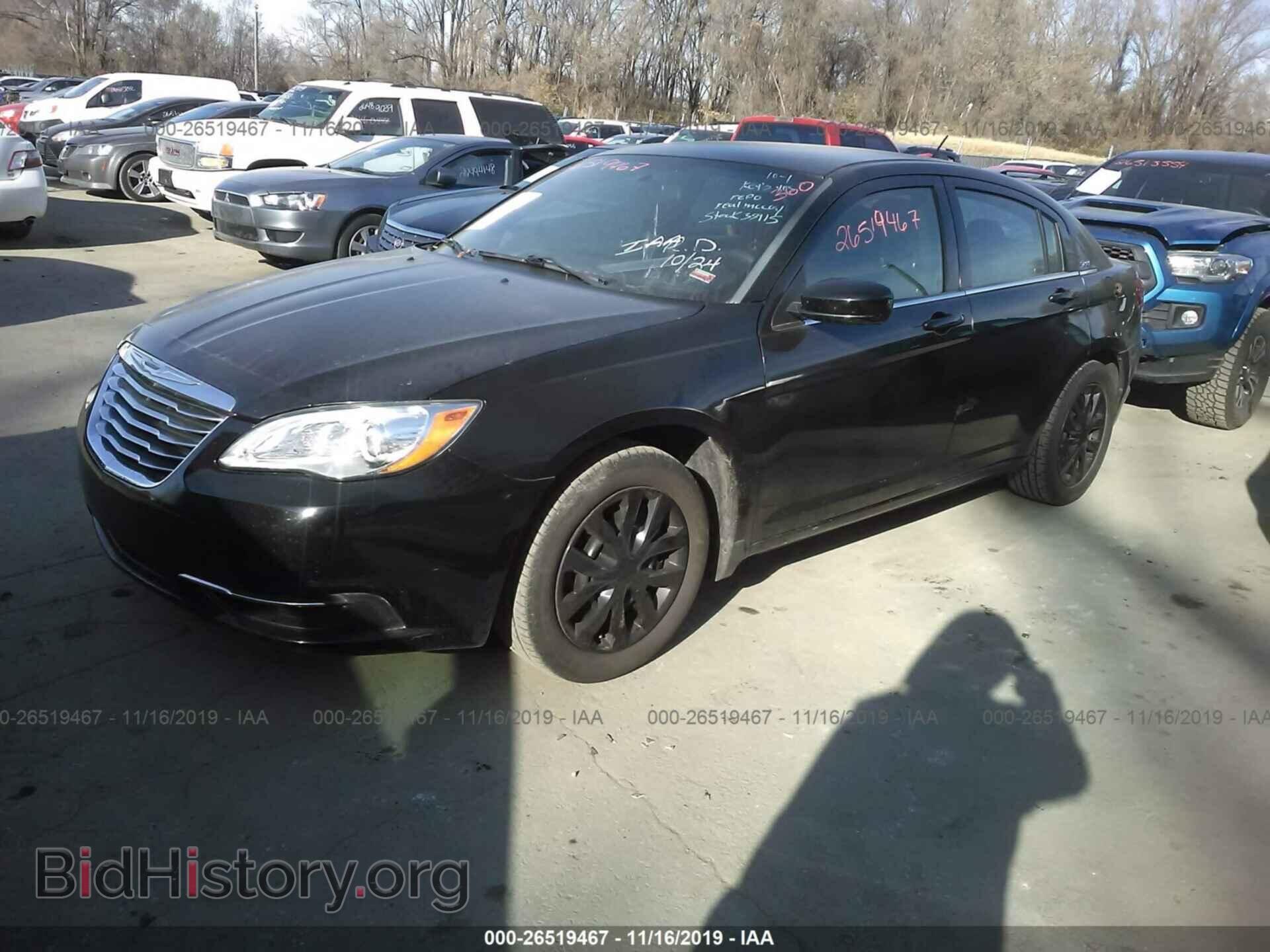 2014 CHRYSLER 200 - VIN: 1C3CCBAB3EN130997 - Photo 2