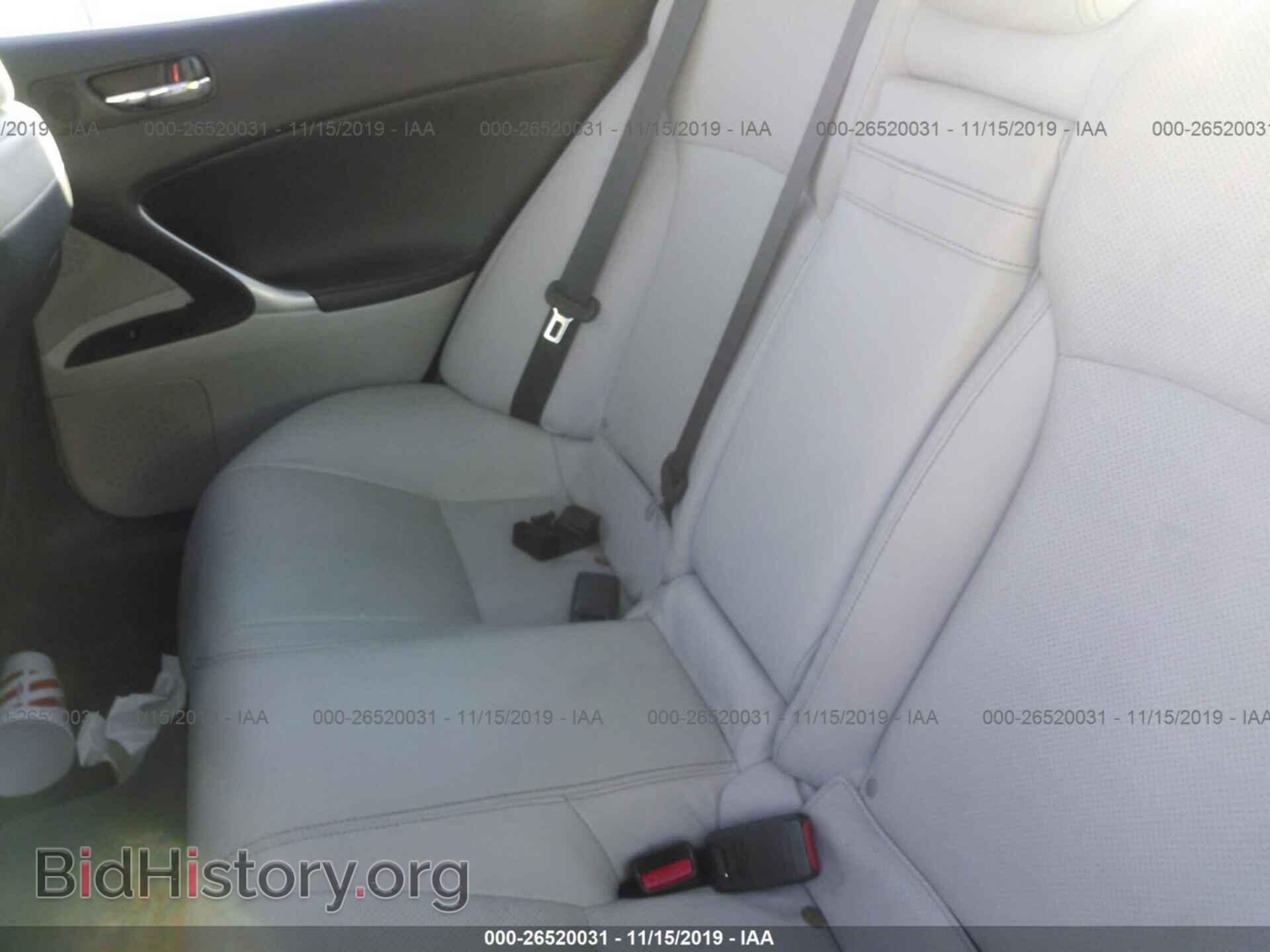 2010 LEXUS IS - VIN: JTHBF5C29A2100104 - Фото 8