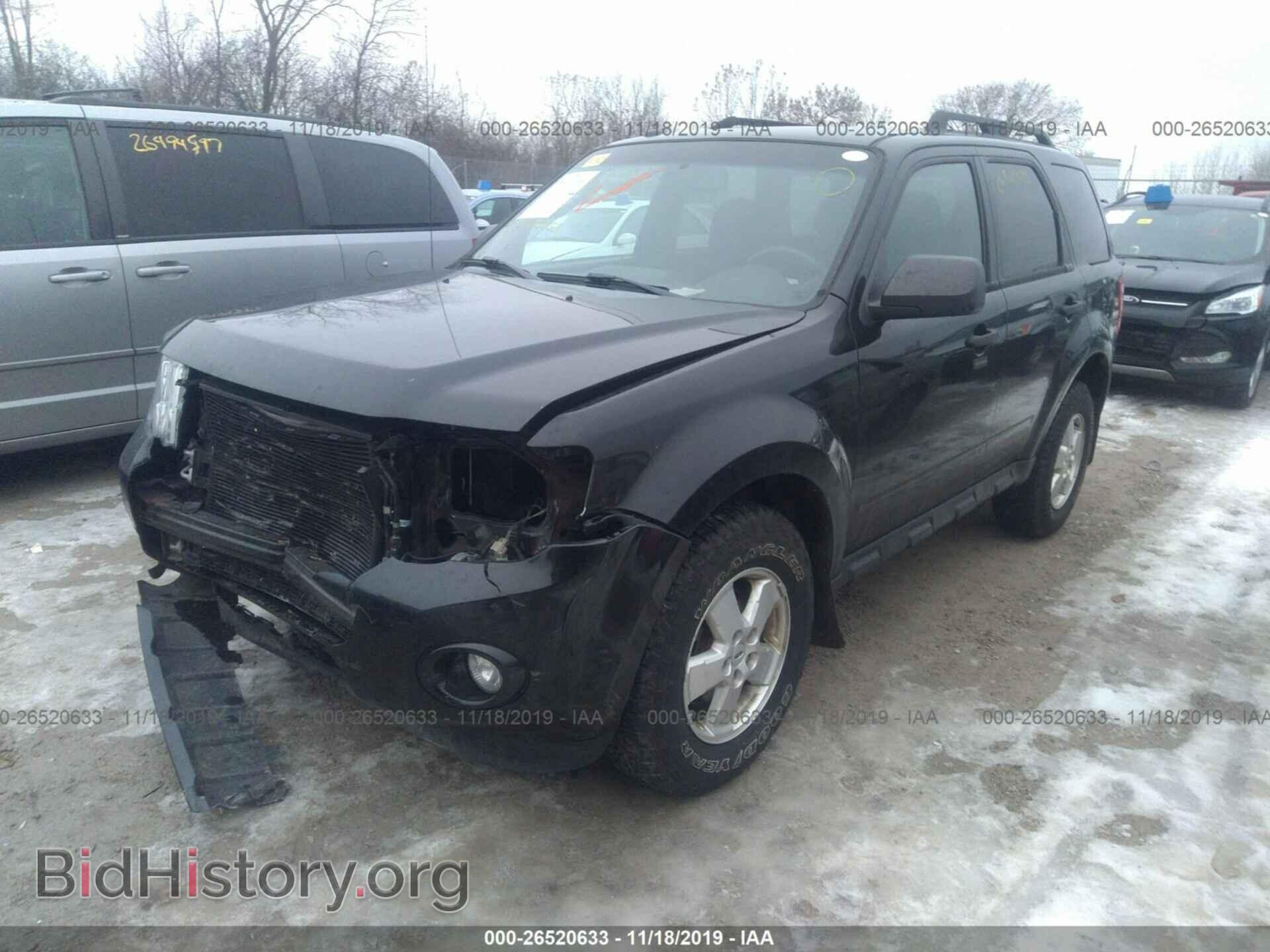 2011 FORD ESCAPE - VIN: 1FMCU9DG6BKA08765 - Photo 2