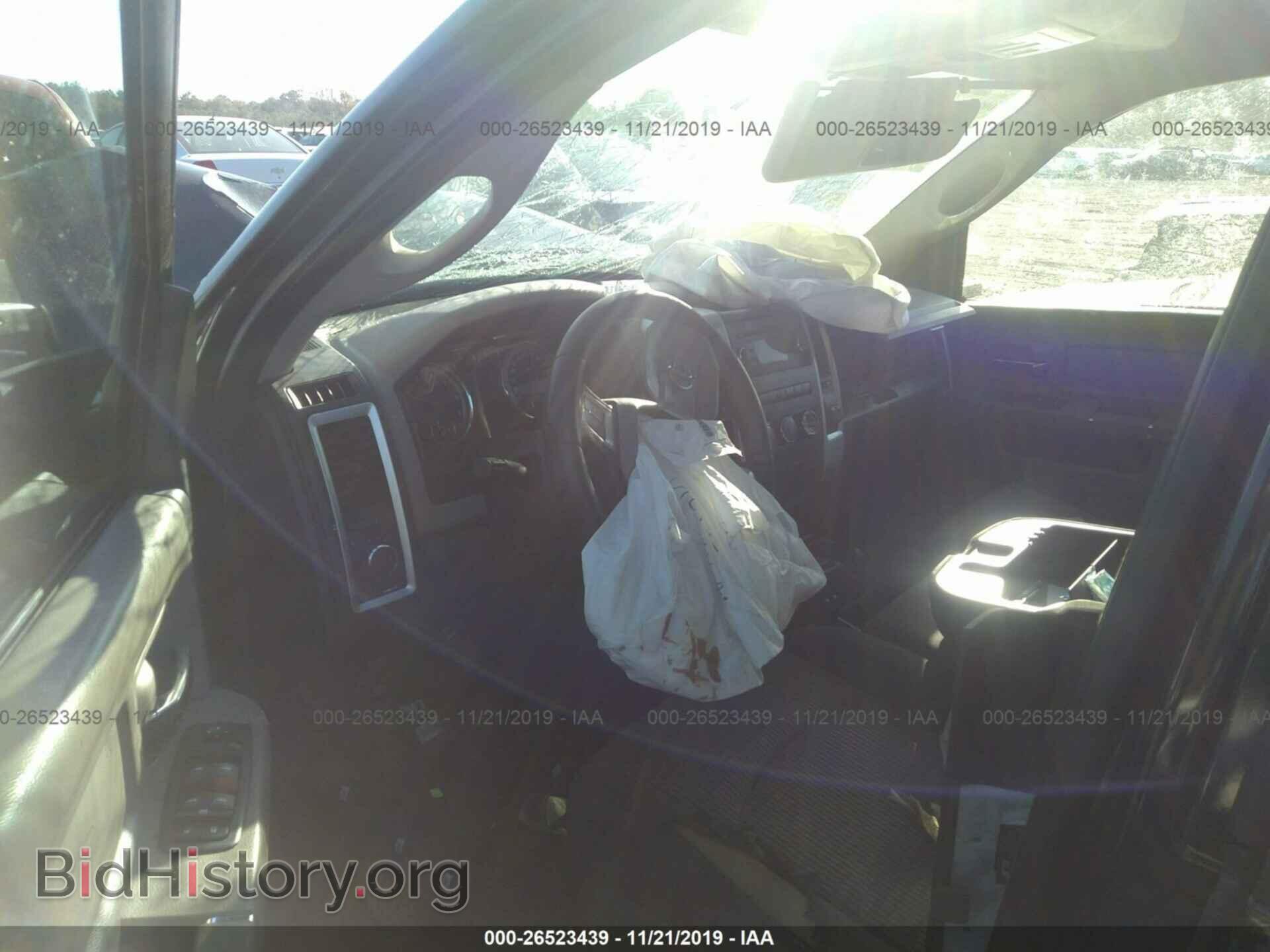 2011 DODGE RAM 1500 - VIN: 1D7RB1GP0BS526054 - Фото 5