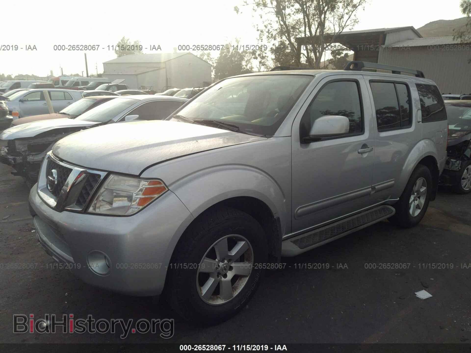 2011 NISSAN PATHFINDER - VIN: 5N1AR1NN5BC600577 - Фото 2