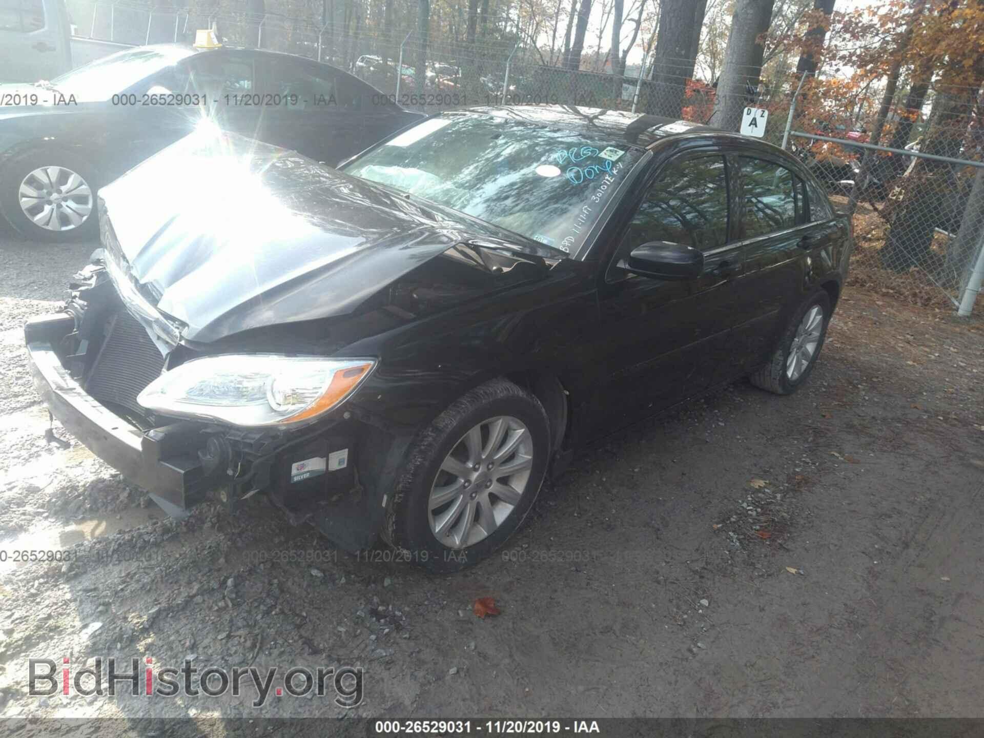 2013 CHRYSLER 200 - VIN: 1C3CCBBB6DN655873 - Photo 2
