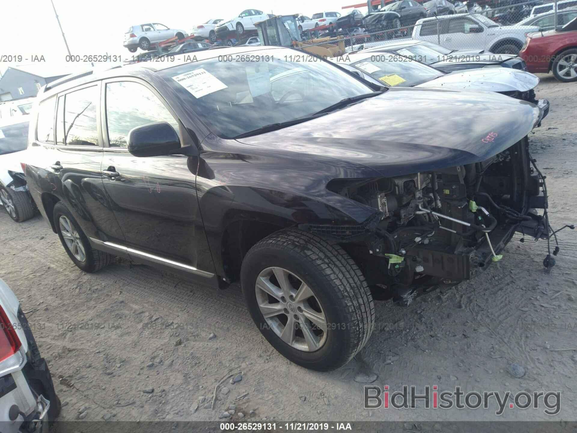 Photo 5TDBK3EH3BS079585 - TOYOTA HIGHLANDER 2011