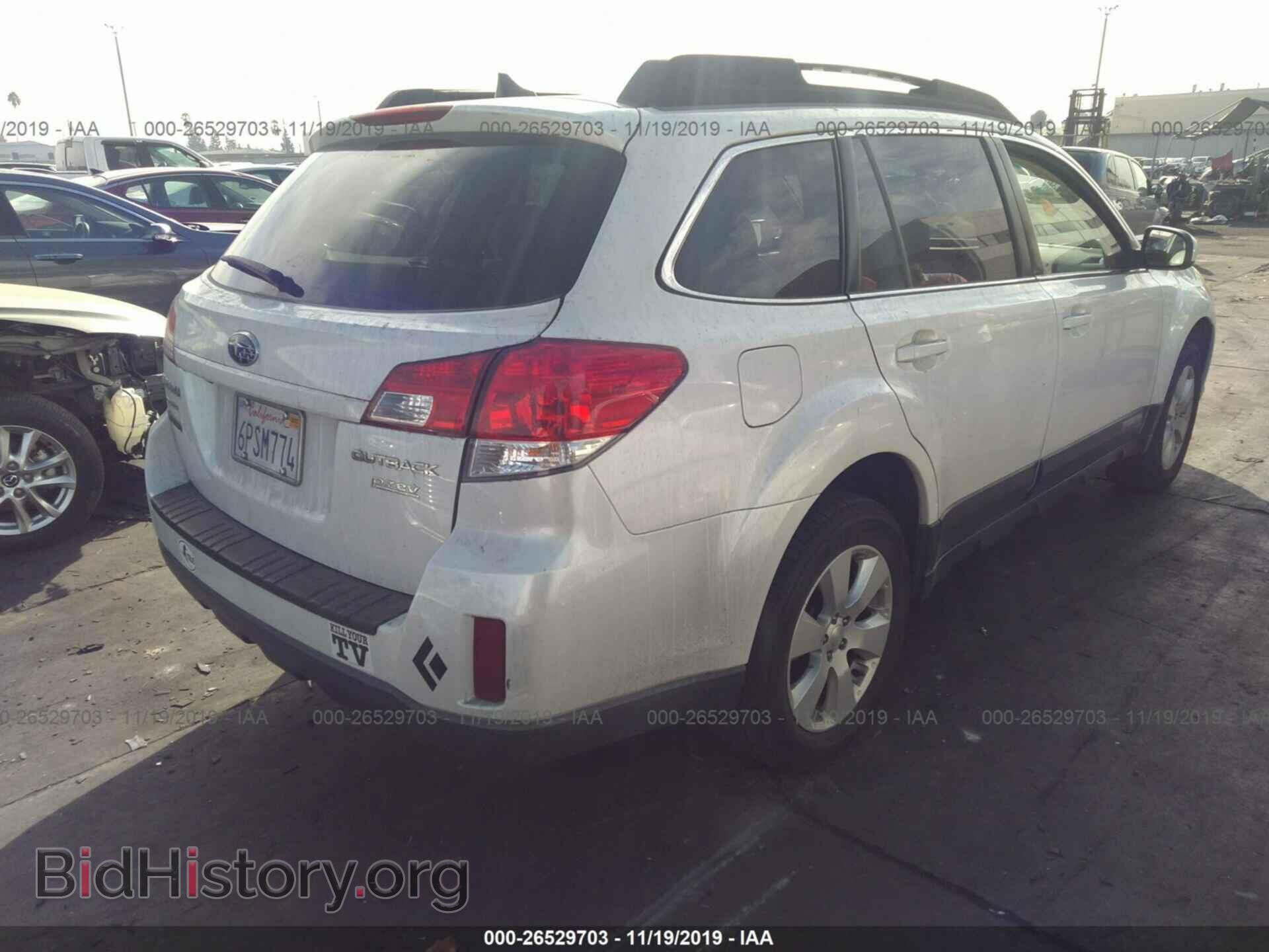 2011 SUBARU OUTBACK - VIN: 4S4BRBHC2B1411045 - Фото 4