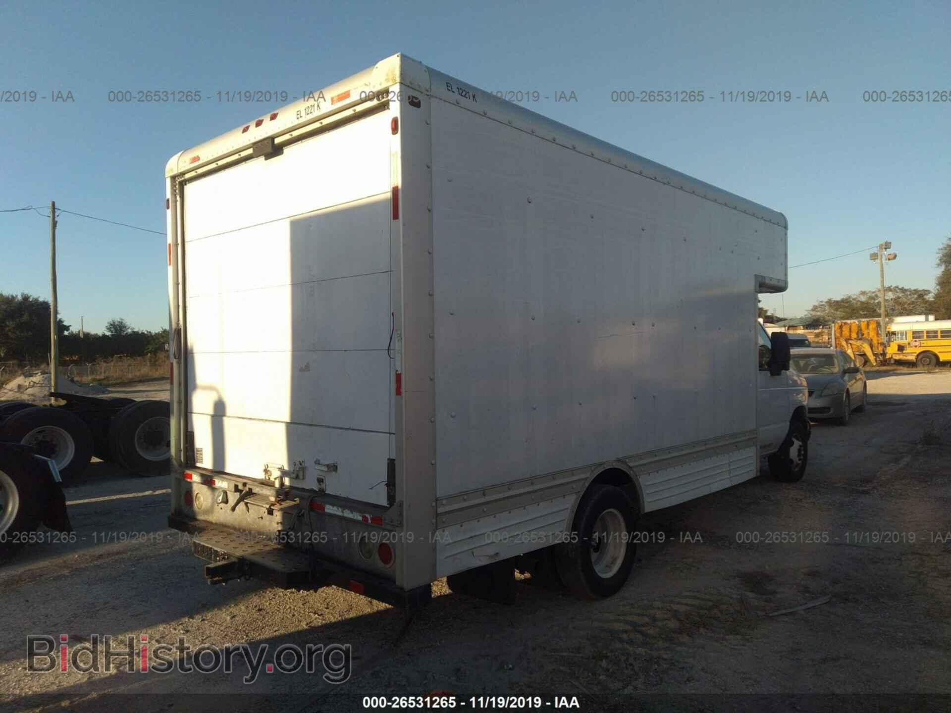 2006 FORD ECONOLINE - VIN: 1FDXE45S06HA40604 - Фото 4