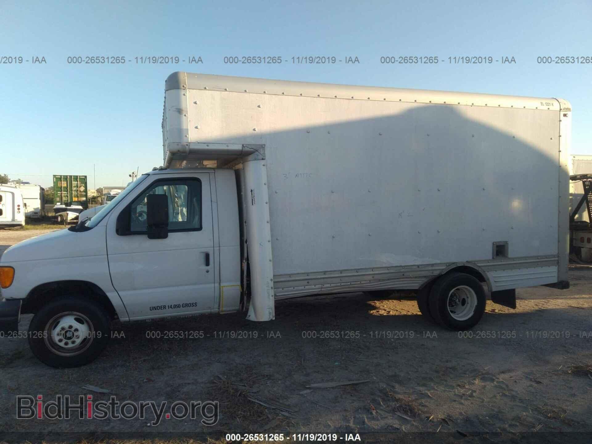 2006 FORD ECONOLINE - VIN: 1FDXE45S06HA40604 - Фото 7