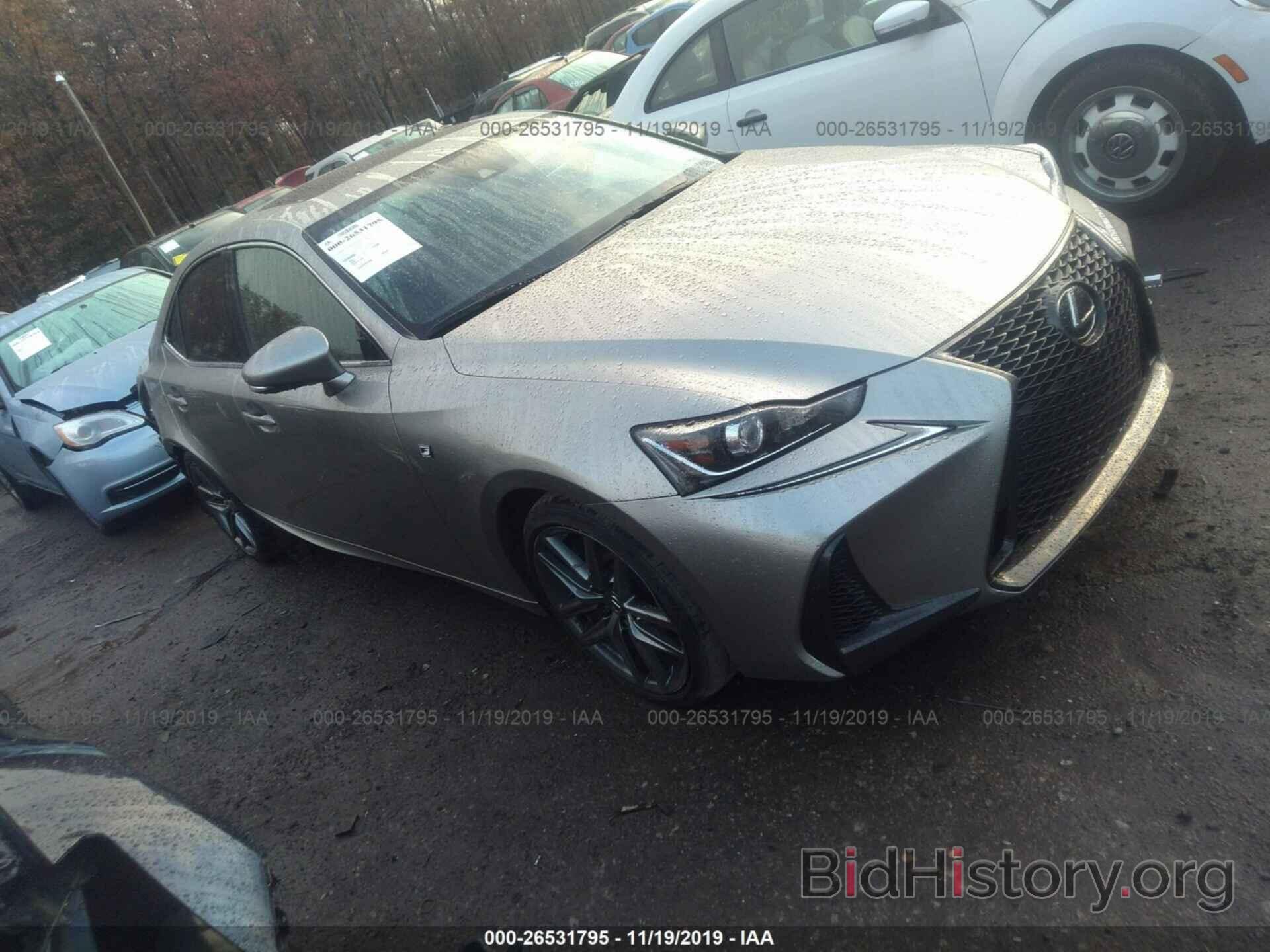 Photo JTHBE1D20H5031290 - LEXUS IS 2017