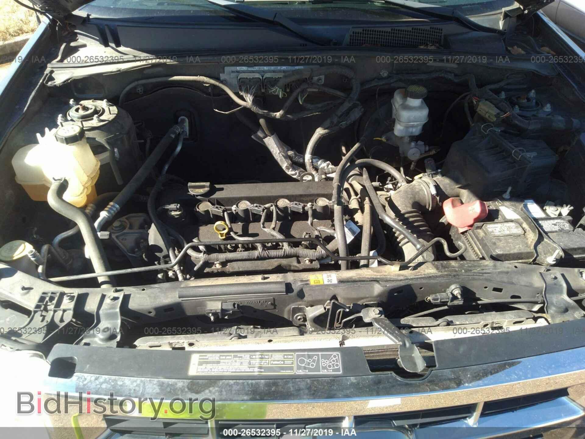 2011 Ford Escape - VIN: 1FMCU0D75BKA87860 - Photo 10
