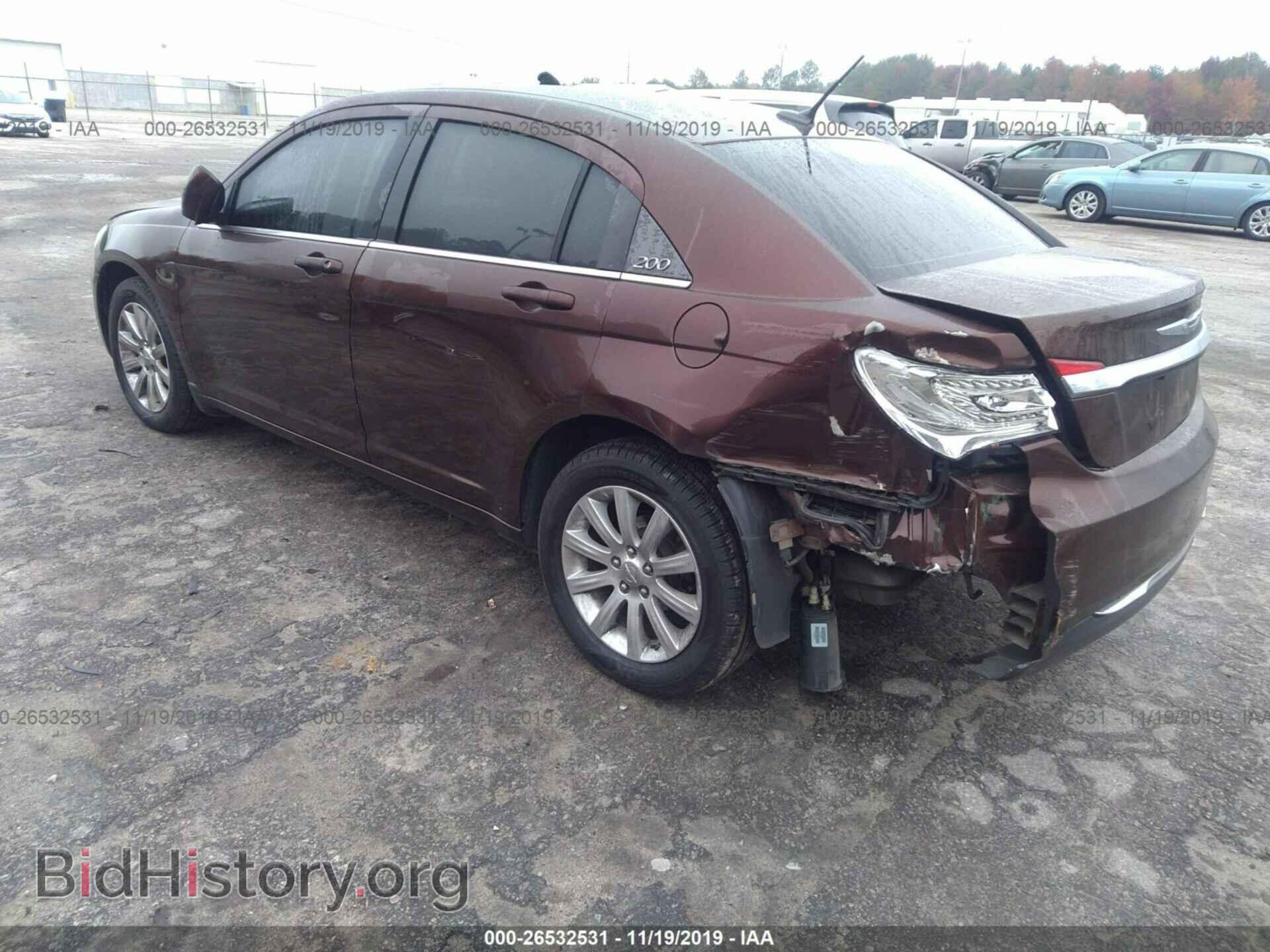2013 CHRYSLER 200 - VIN: 1C3CCBBB2DN595994 - Фото 3