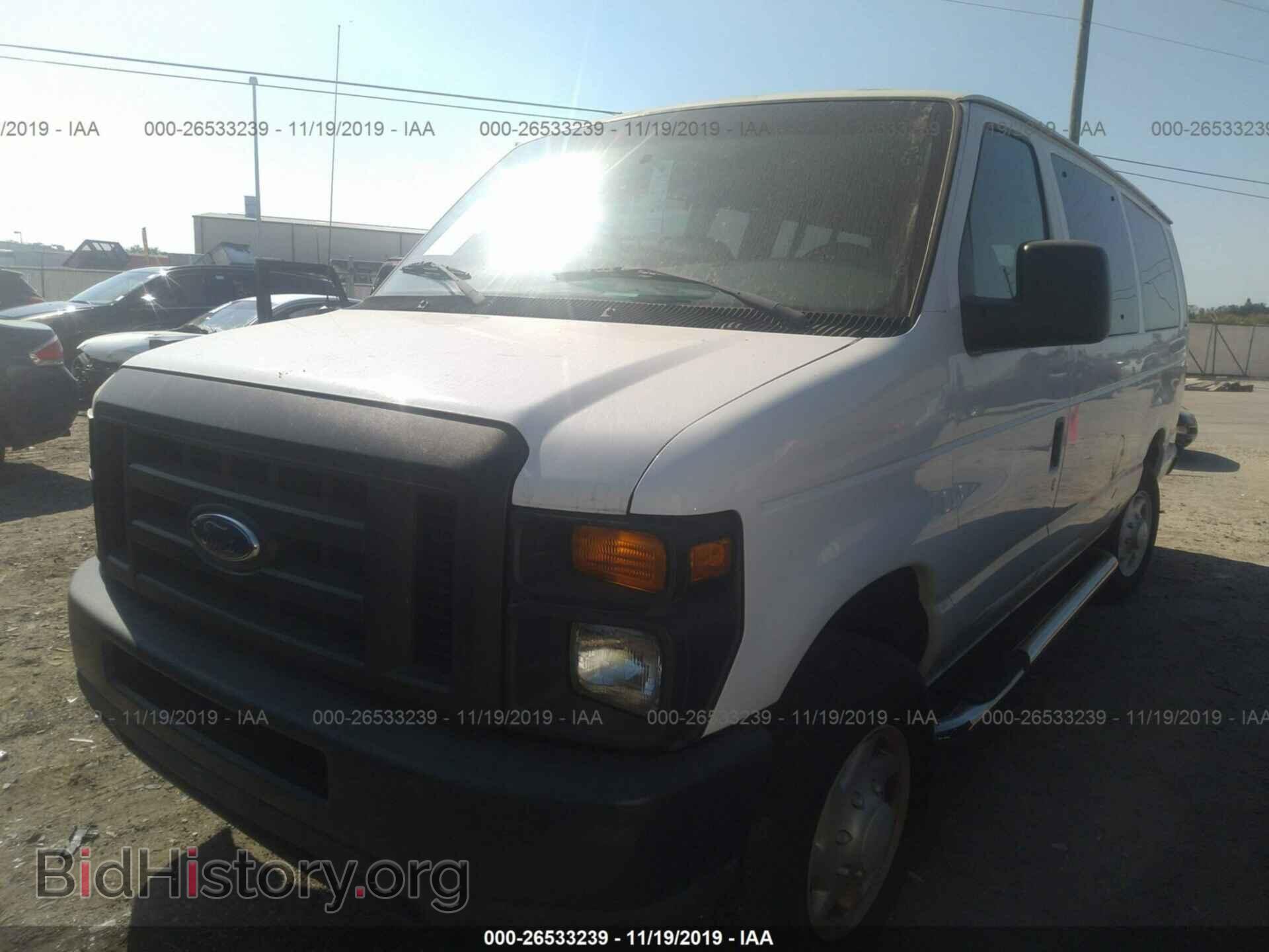 2008 Ford Econoline - VIN: 1FBSS31L18DA63601 - Фото 2