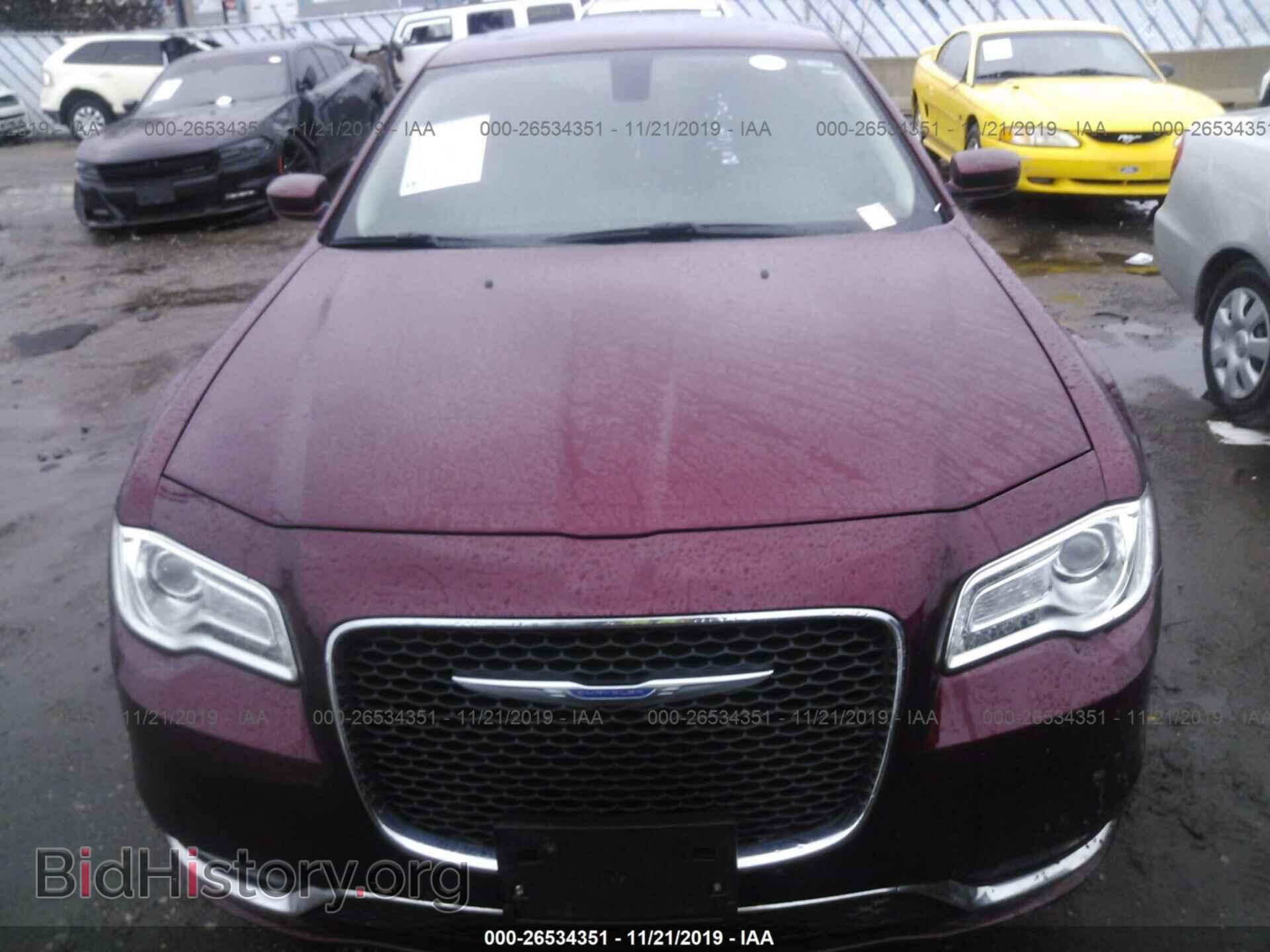 2018 CHRYSLER 300 - VIN: 2C3CCAAG3JH332036 - Фото 6