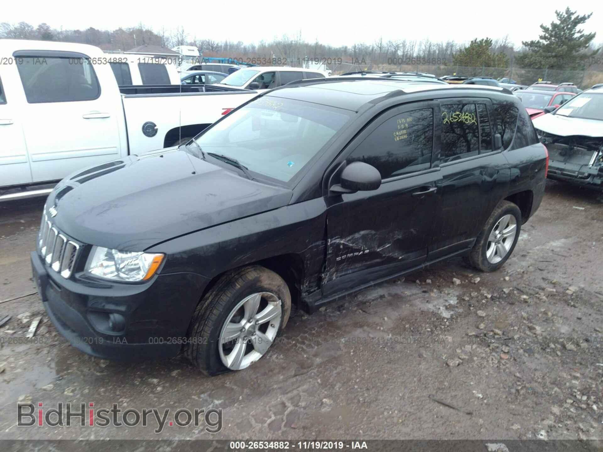 2011 JEEP COMPASS - VIN: 1J4NF1FB3BD218345 - Photo 2