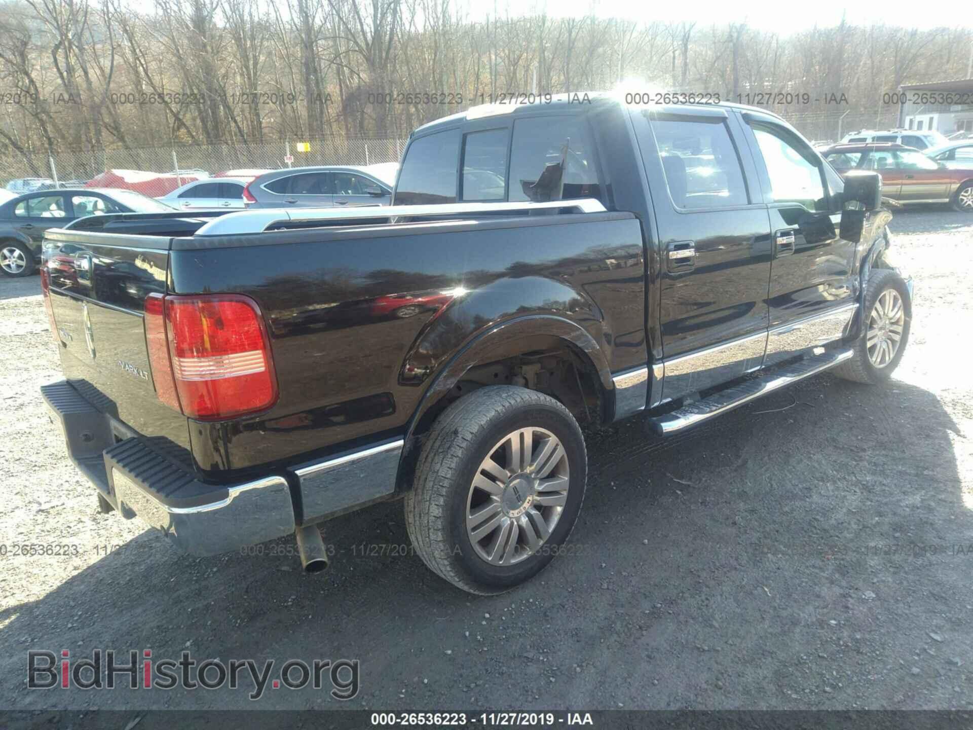 2006 Lincoln Mark LT - VIN: 5LTPW18576FJ17418 - Фото 4