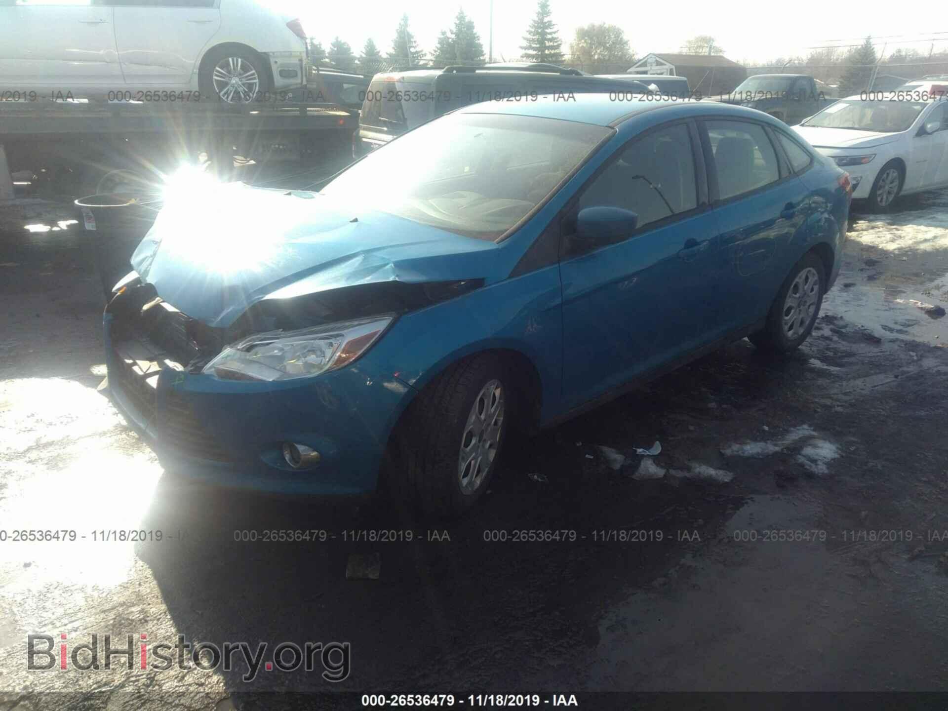 2012 Ford Focus - VIN: 1FAHP3F21CL310496 - Фото 2