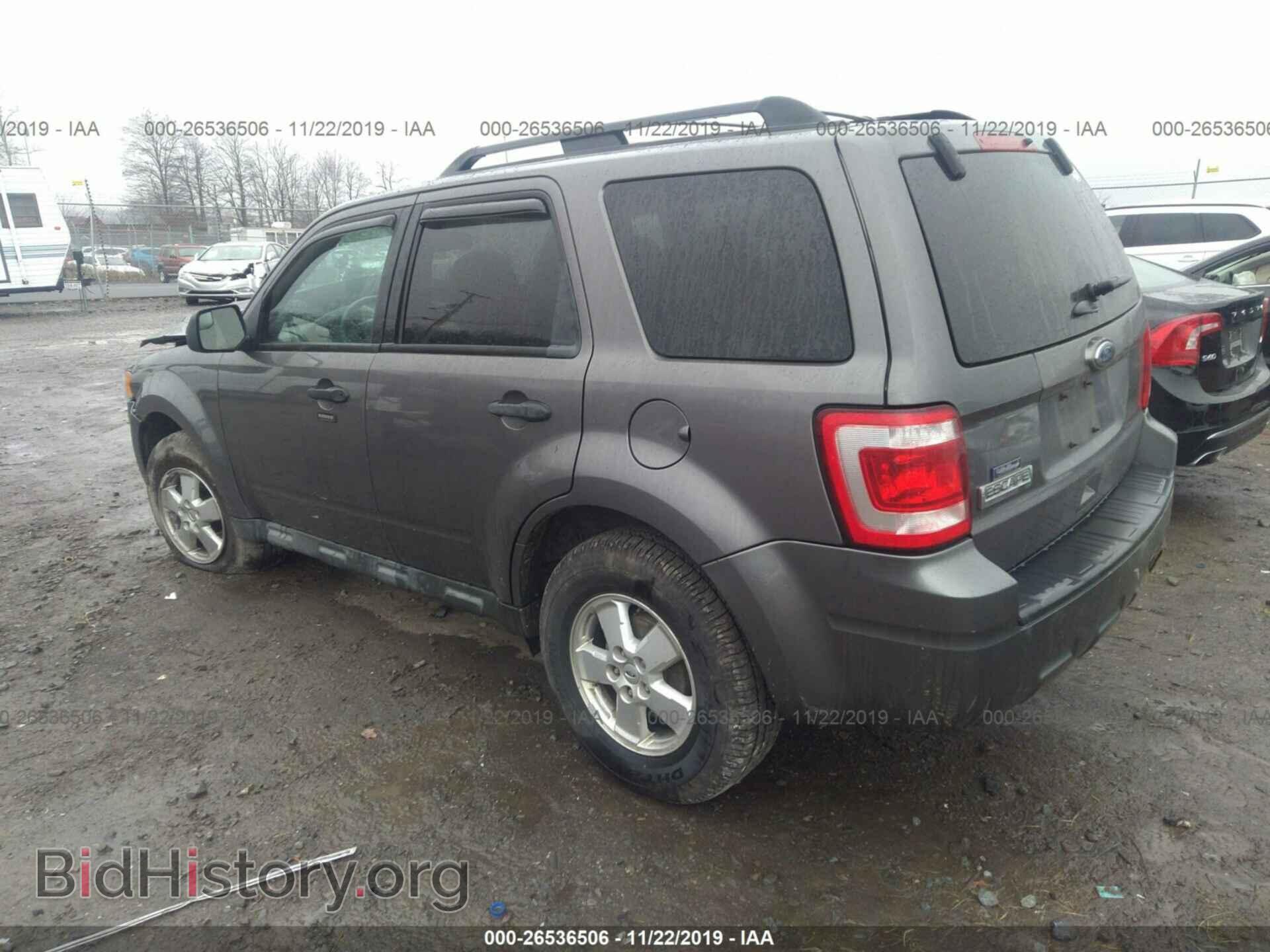 2011 FORD ESCAPE - VIN: 1FMCU9D71BKC49956 - Фото 3