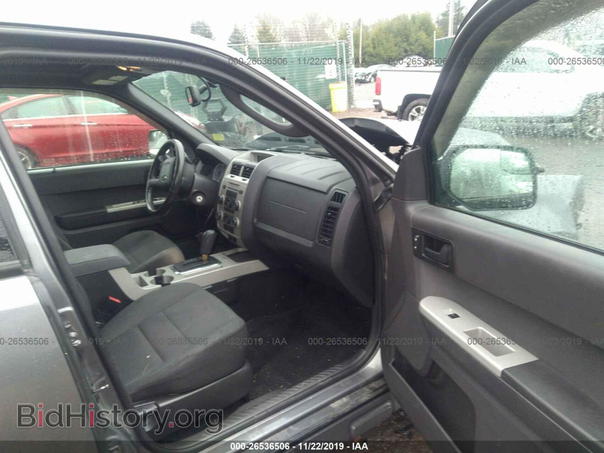 2011 FORD ESCAPE - VIN: 1FMCU9D71BKC49956 - Фото 5