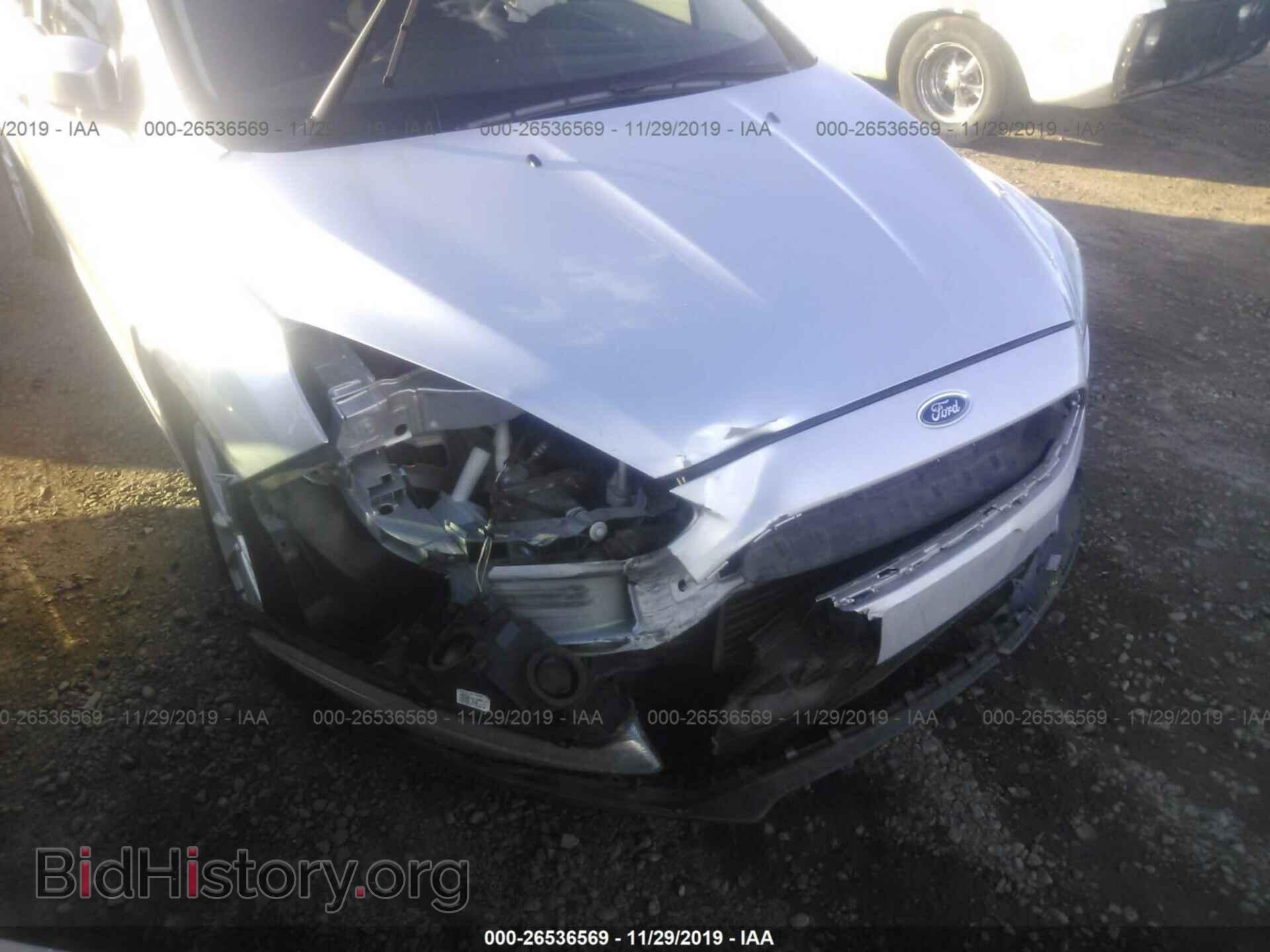 2017 Ford Focus - VIN: 1FADP3F2XHL277570 - Фото 6