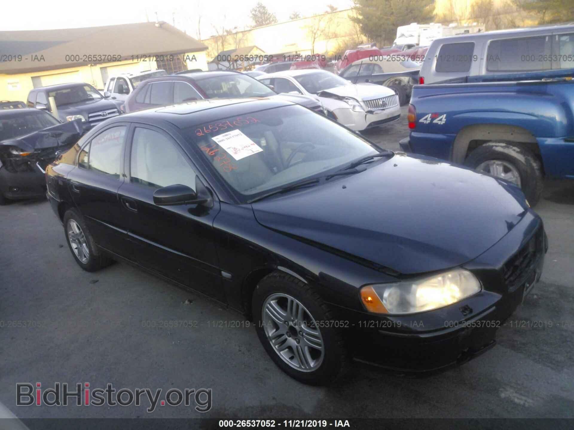 Фотография YV1RS592462533351 - VOLVO S60 2006